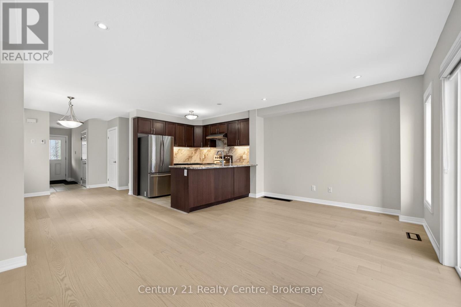 157 South Creek Drive, Kitchener, Ontario  N2P 2N3 - Photo 16 - X12695150