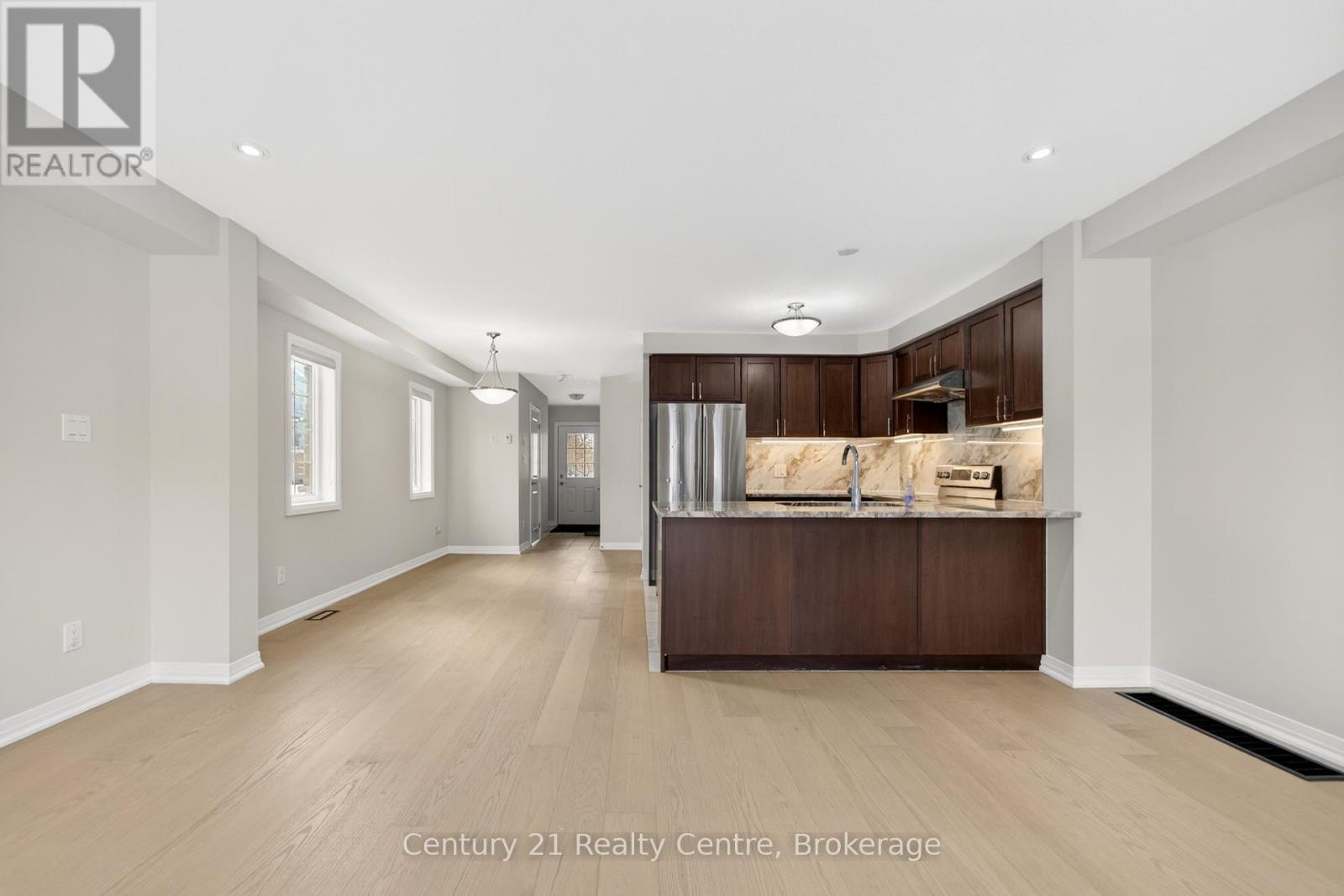 157 South Creek Drive, Kitchener, Ontario  N2P 2N3 - Photo 17 - X12695150