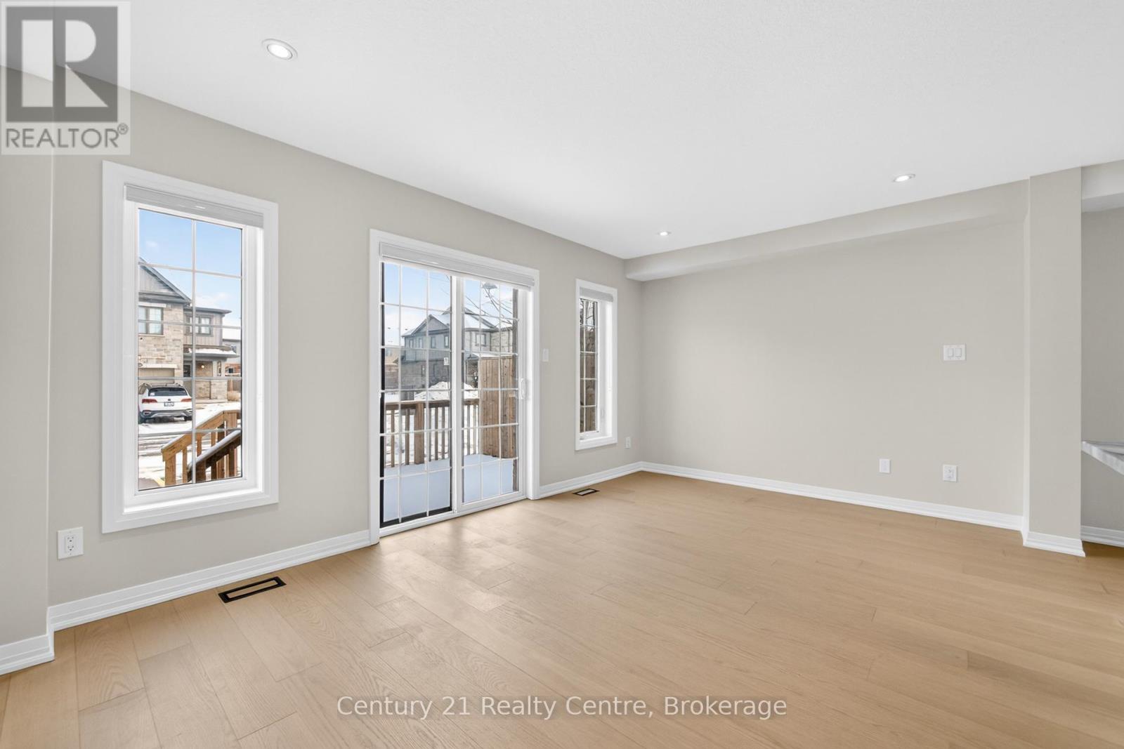 157 South Creek Drive, Kitchener, Ontario  N2P 2N3 - Photo 19 - X12695150