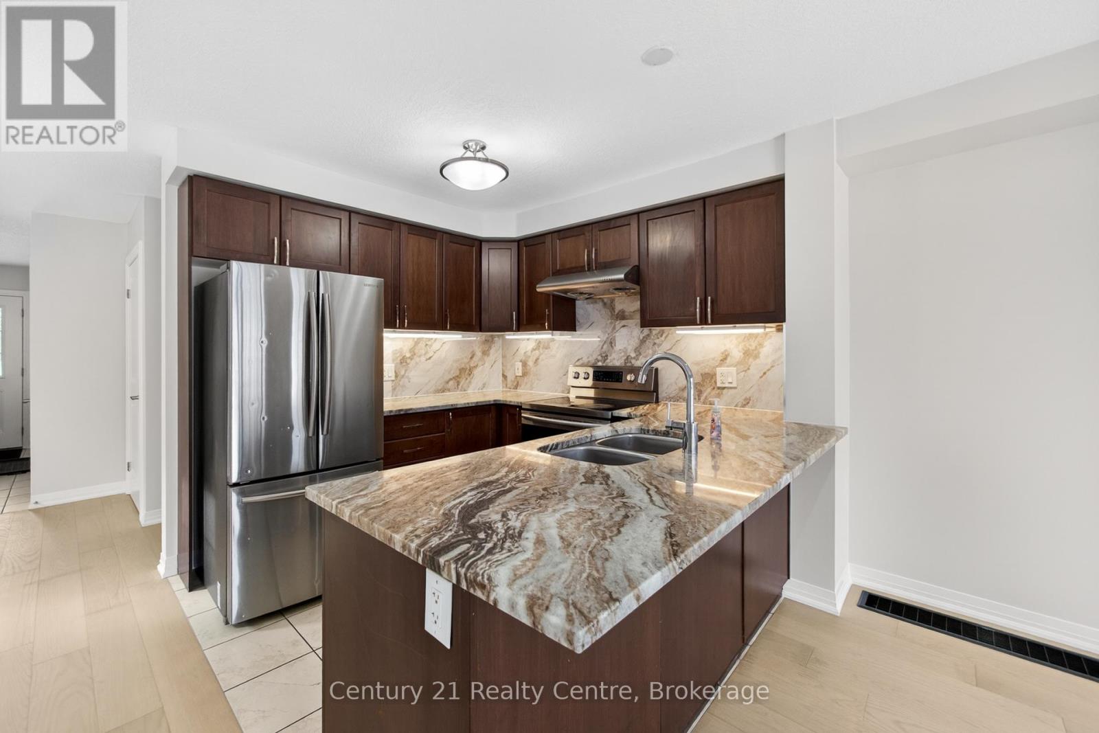 157 South Creek Drive, Kitchener, Ontario  N2P 2N3 - Photo 21 - X12695150