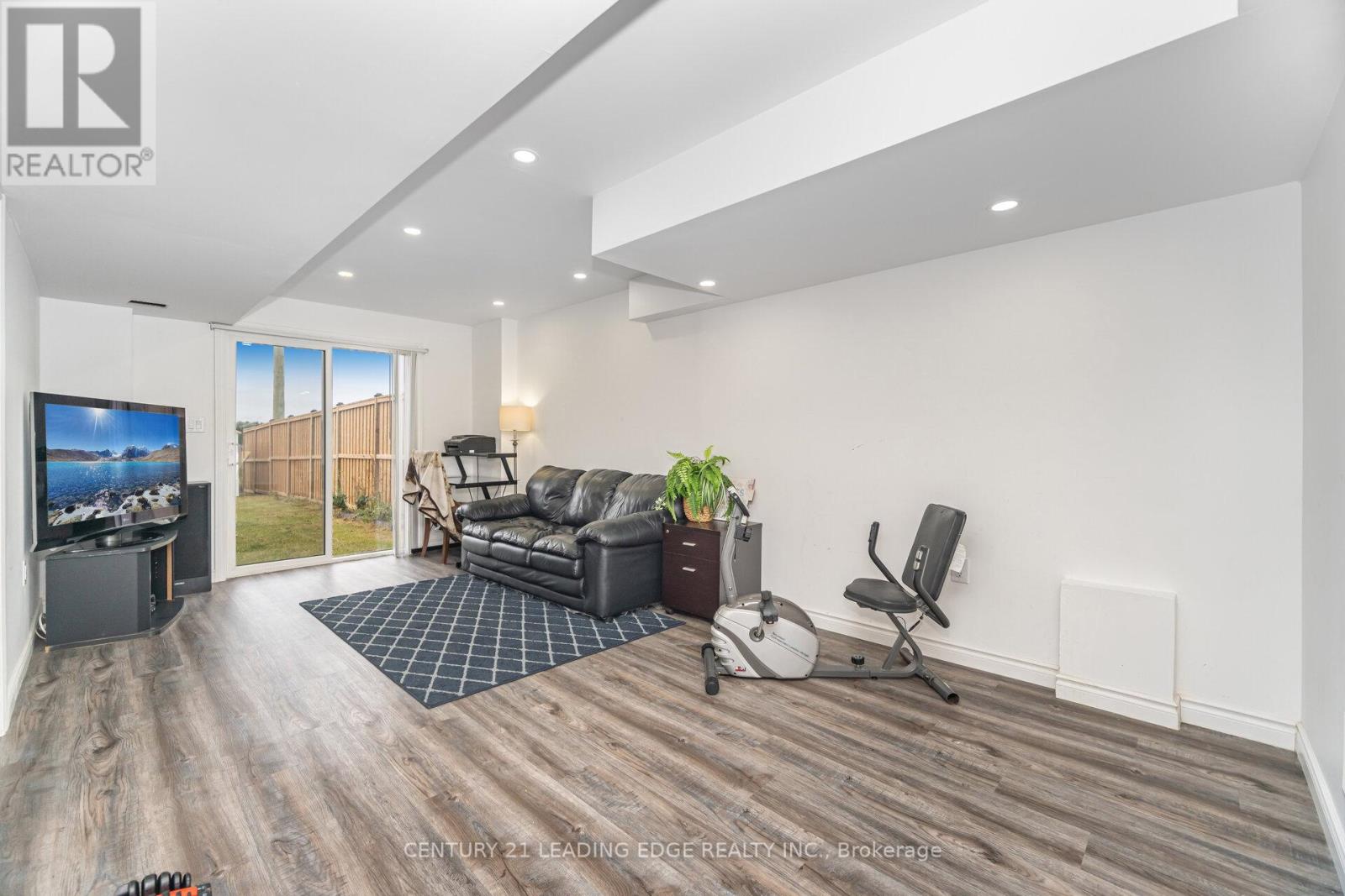 301 Ridley Crescent, Southgate, Ontario  N0C 1B0 - Photo 36 - X12695154