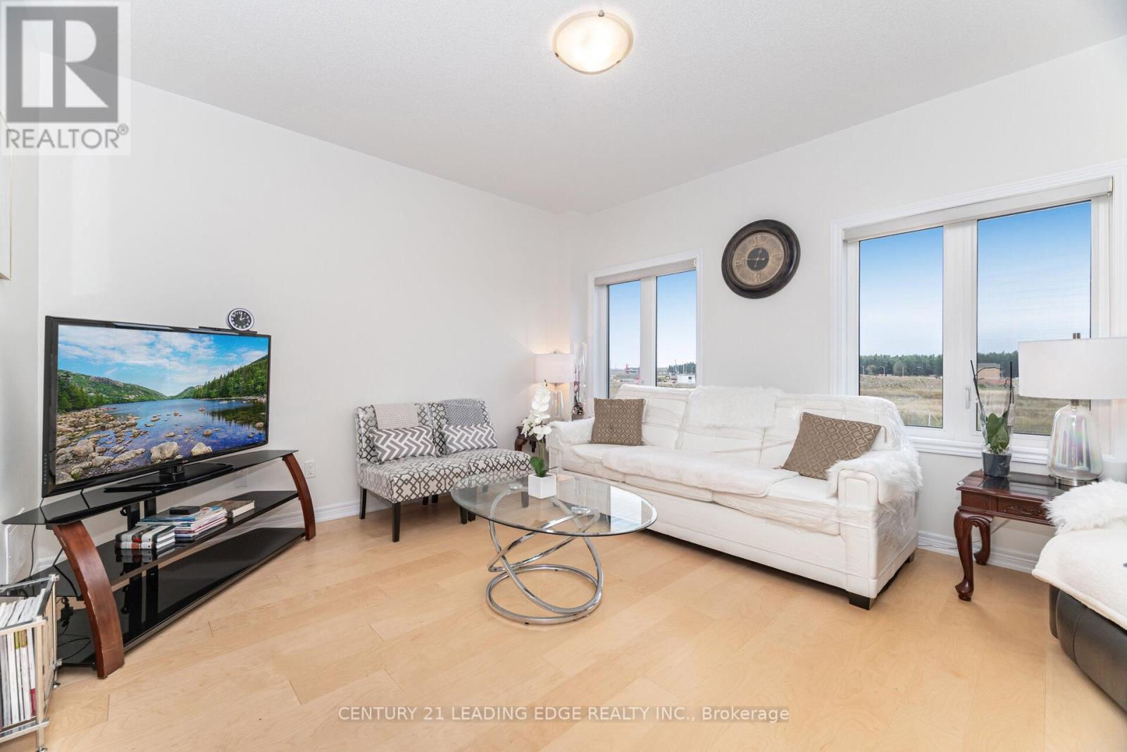 301 Ridley Crescent, Southgate, Ontario  N0C 1B0 - Photo 9 - X12695154