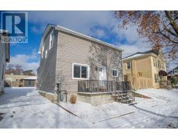 4 - 44 GREY STREET, Brantford, Ontario