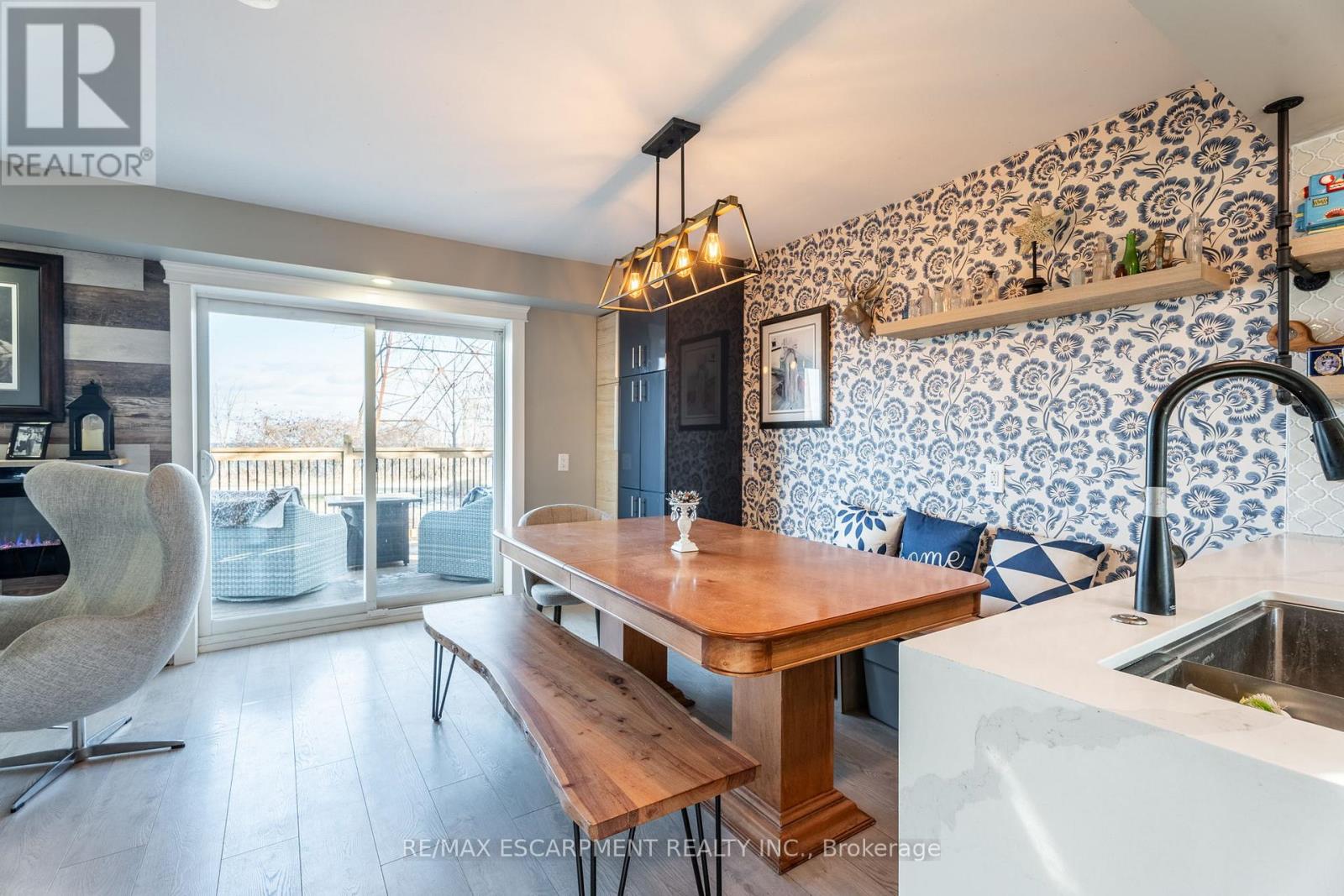 735 Beach Boulevard, Hamilton, Ontario  L8H 6Y5 - Photo 9 - X12695210