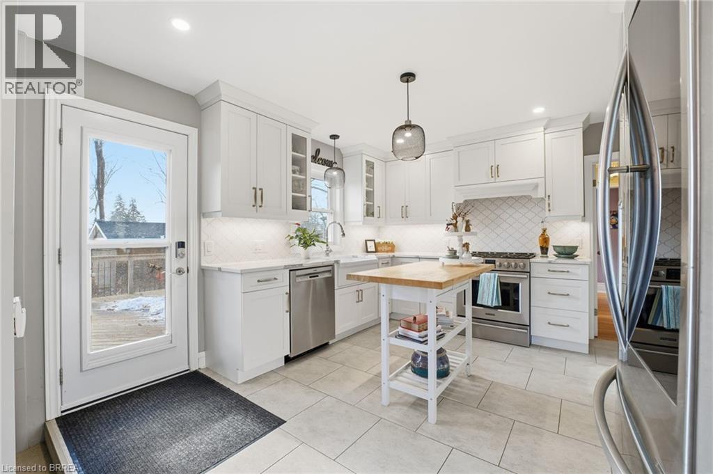 2 Hillier Crescent, Brantford, Ontario  N3R 1X3 - Photo 7 - 40797349