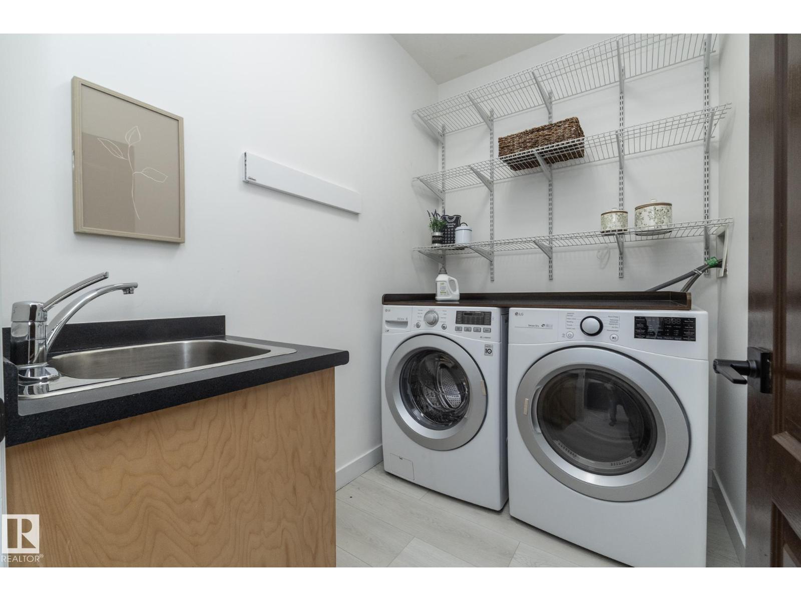 926 Thompson Pl Nw, Edmonton, Alberta  T6R 3K4 - Photo 12 - E4469963