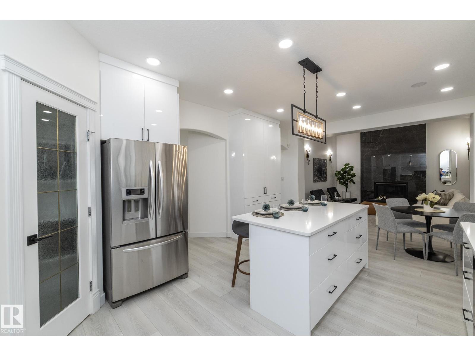 926 Thompson Pl Nw, Edmonton, Alberta  T6R 3K4 - Photo 26 - E4469963