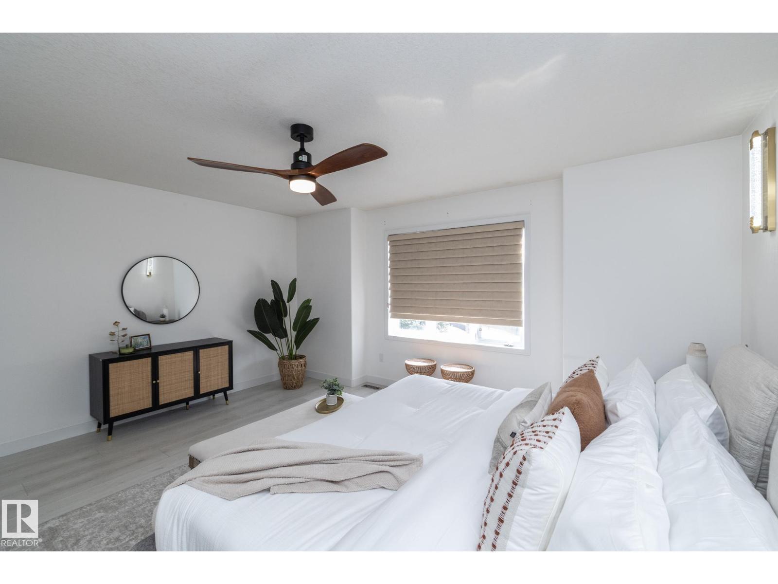 926 Thompson Pl Nw, Edmonton, Alberta  T6R 3K4 - Photo 37 - E4469963