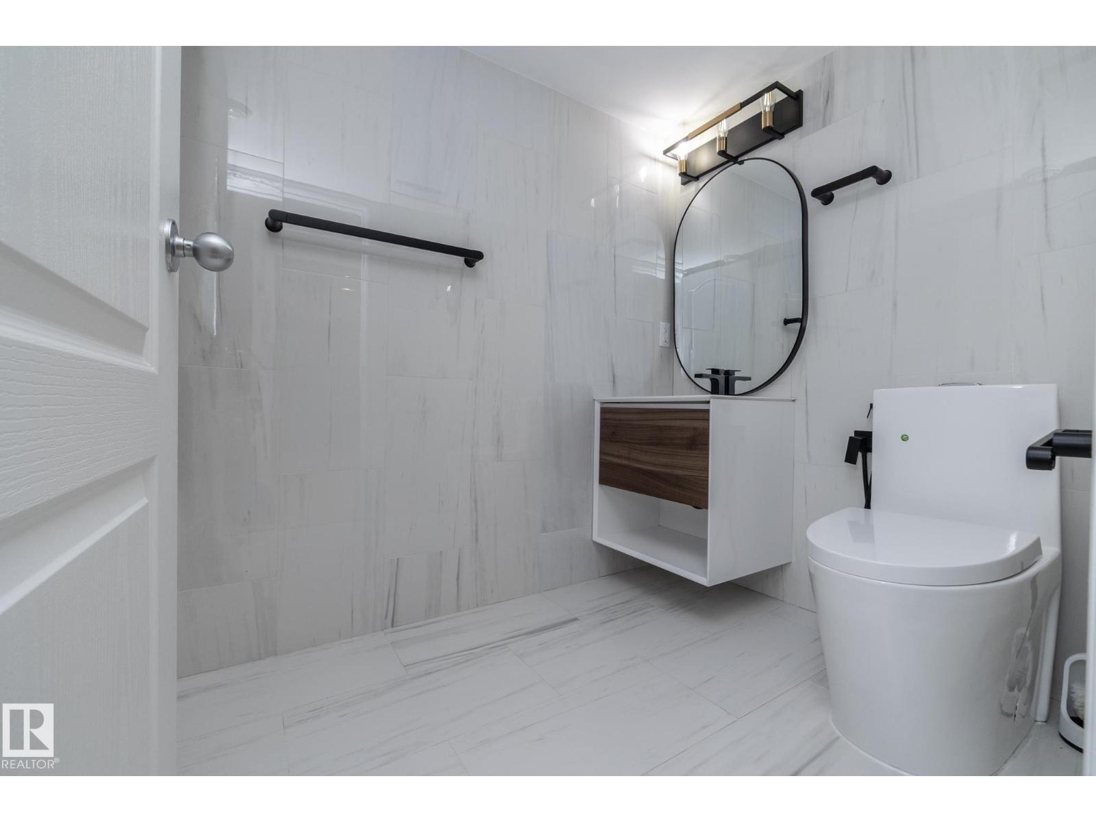 926 Thompson Pl Nw, Edmonton, Alberta  T6R 3K4 - Photo 47 - E4469963