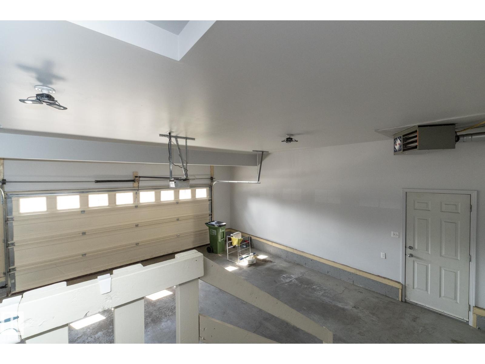 926 Thompson Pl Nw, Edmonton, Alberta  T6R 3K4 - Photo 67 - E4469963