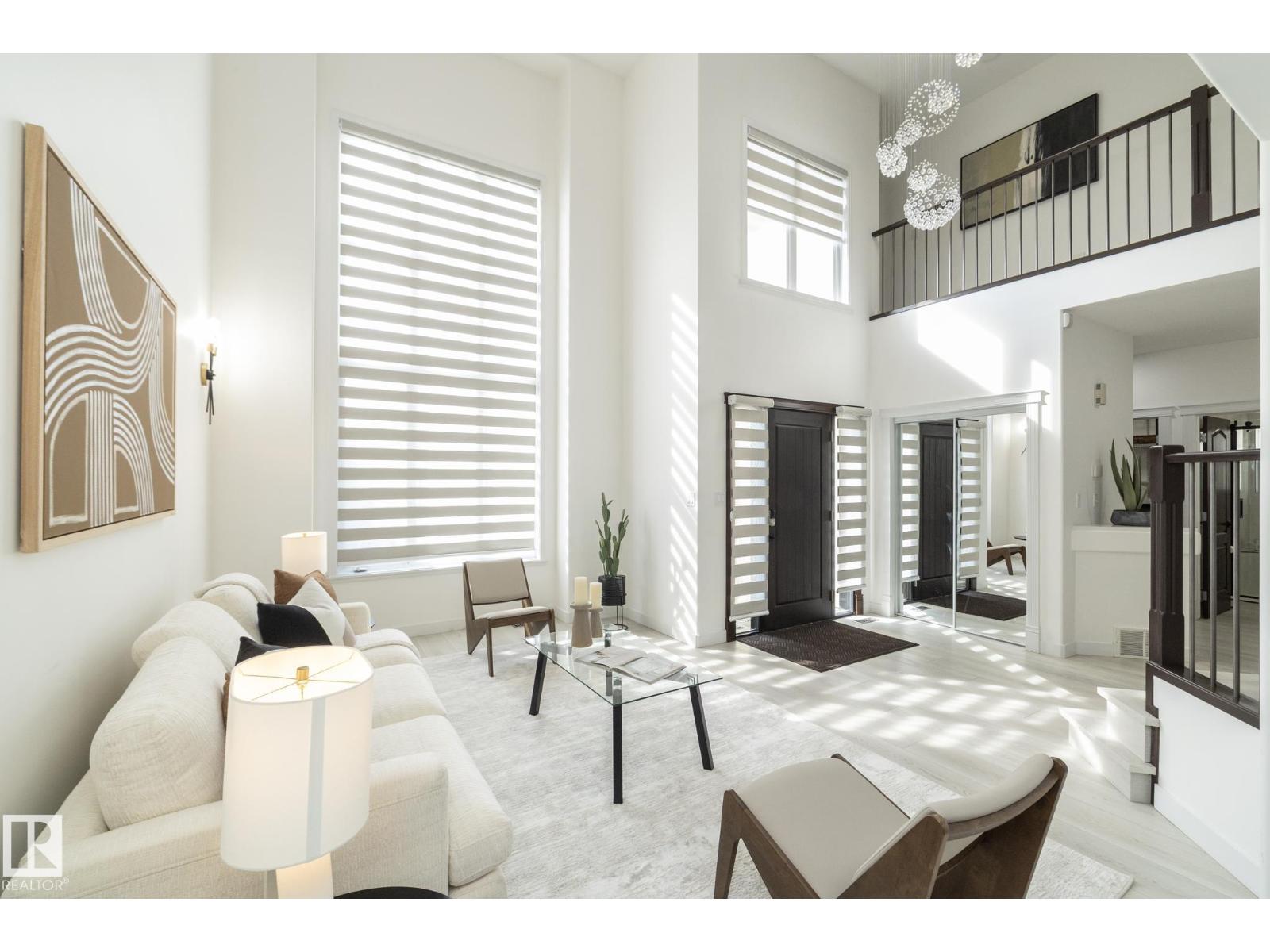 926 Thompson Pl Nw, Edmonton, Alberta  T6R 3K4 - Photo 7 - E4469963