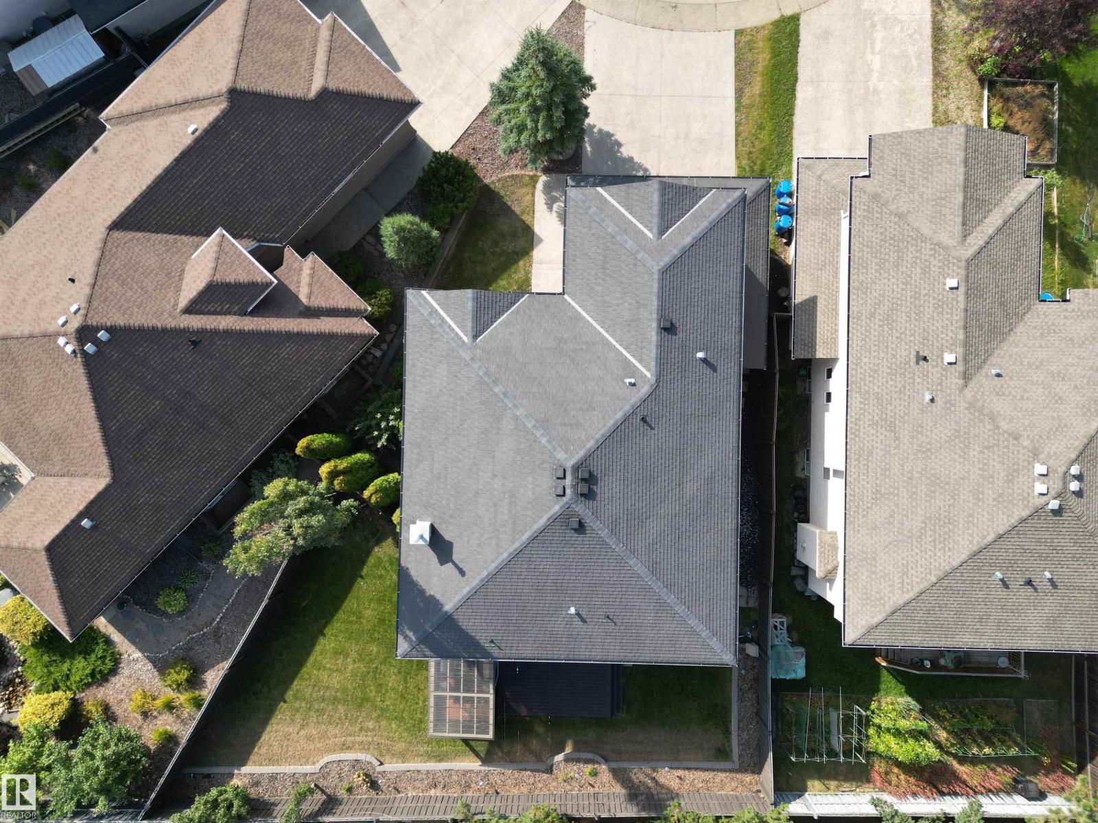 926 Thompson Pl Nw, Edmonton, Alberta  T6R 3K4 - Photo 71 - E4469963