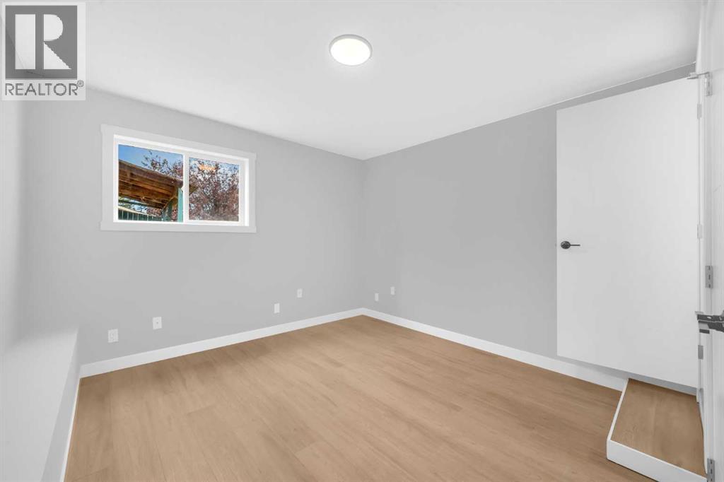 219 Falwood Way Ne, Calgary, Alberta  T3J 1A9 - Photo 14 - A2273879