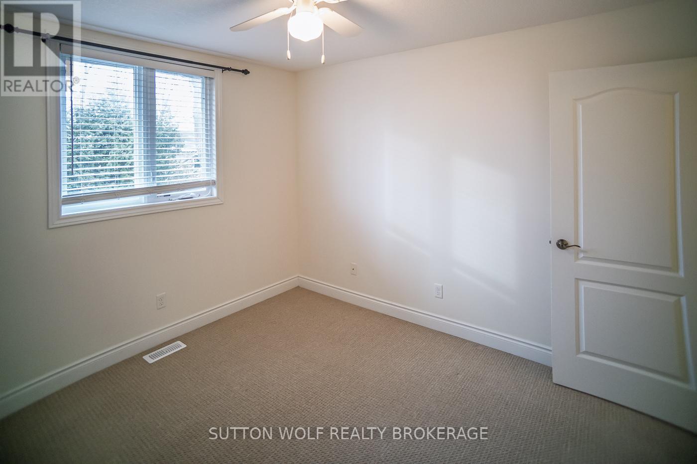 7 - 384 Head Street N, Strathroy-Caradoc, Ontario  N7G 2J9 - Photo 19 - X12695062