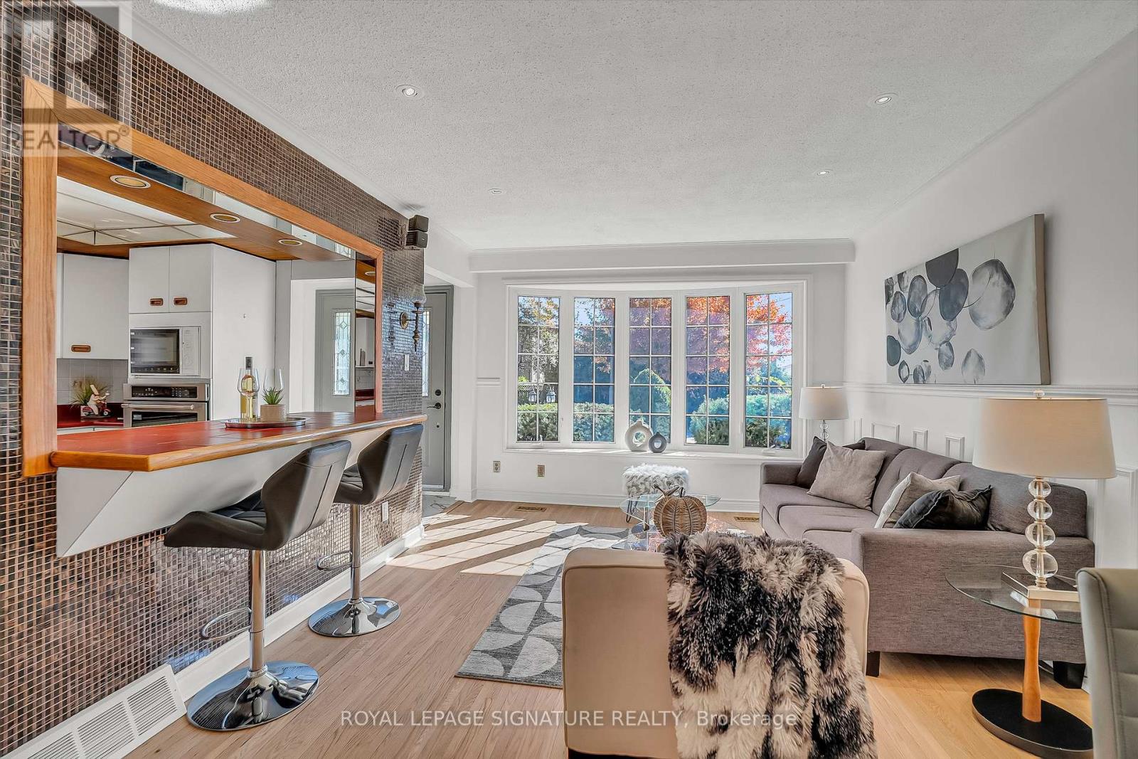 12 Slidell Crescent, Toronto, Ontario  M3A 2C4 - Photo 6 - C12695322