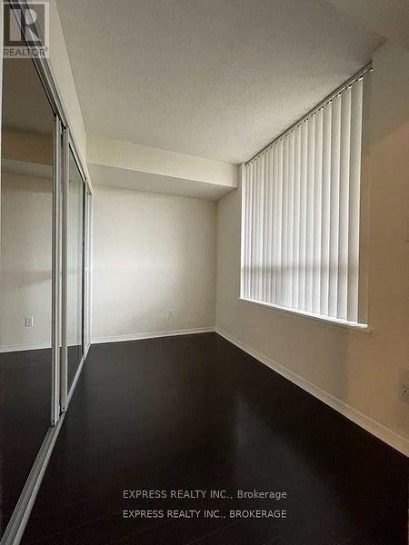 601 - 18 Hillcrest Avenue, Toronto, Ontario  M2N 6T5 - Photo 10 - C12695352