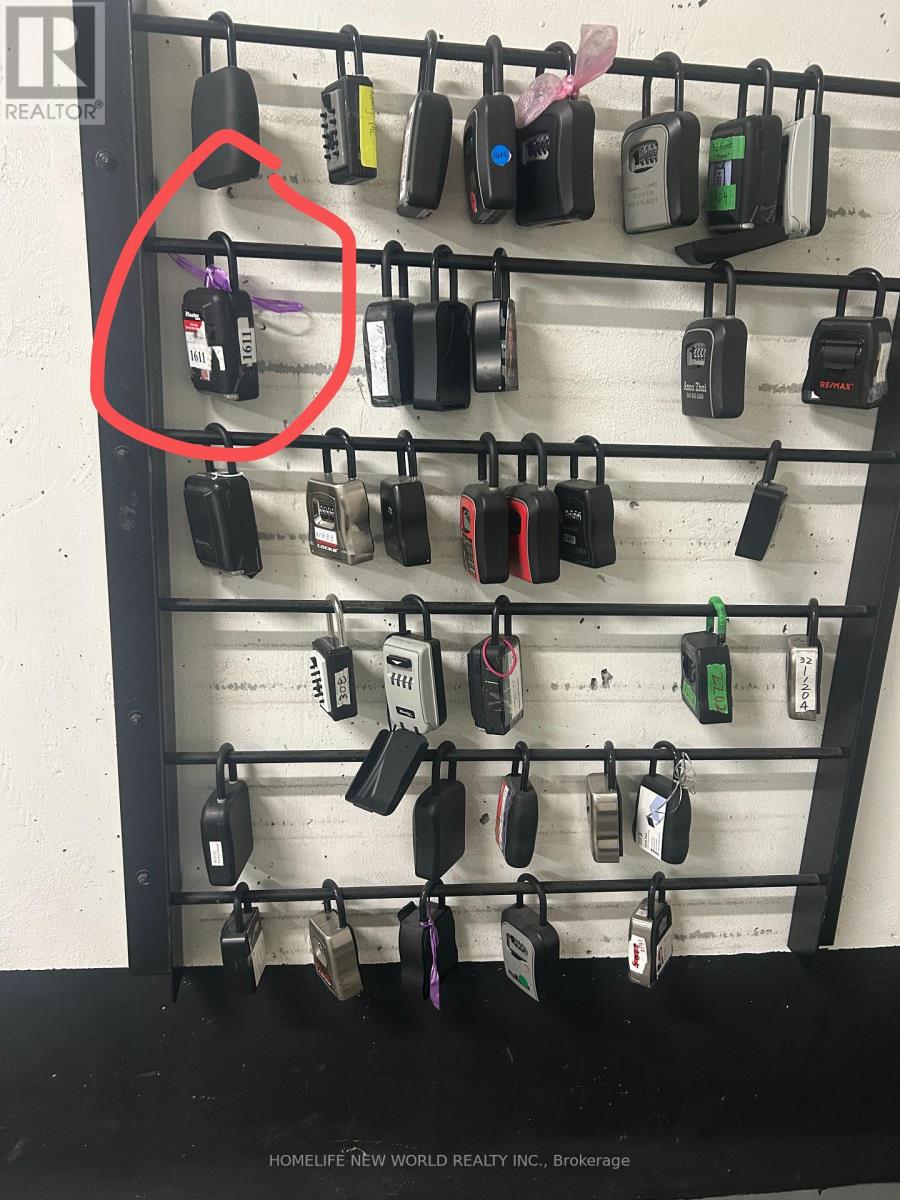 1611 - 32 Forest Manor Road, Toronto, Ontario  M2J 0H2 - Photo 13 - C12695396