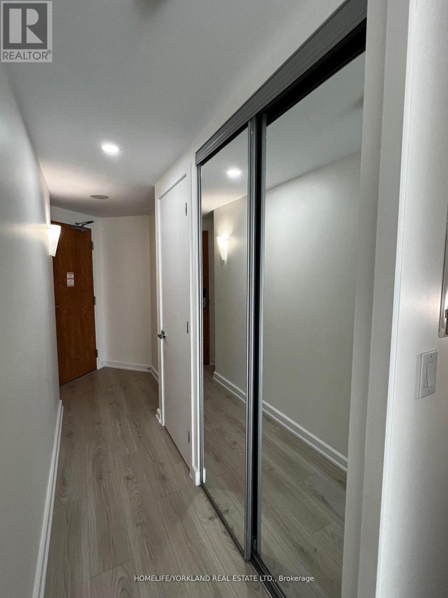 515 - 36 Blue Jays Way, Toronto, Ontario  M5V 3T3 - Photo 10 - C12695406