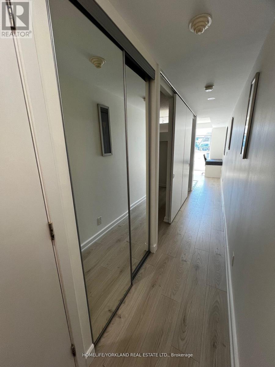 515 - 36 Blue Jays Way, Toronto, Ontario  M5V 3T3 - Photo 9 - C12695406