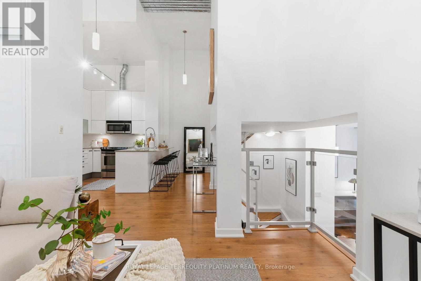 101 - 380 Macpherson Avenue, Toronto, Ontario  M4V 3E3 - Photo 11 - C12695408