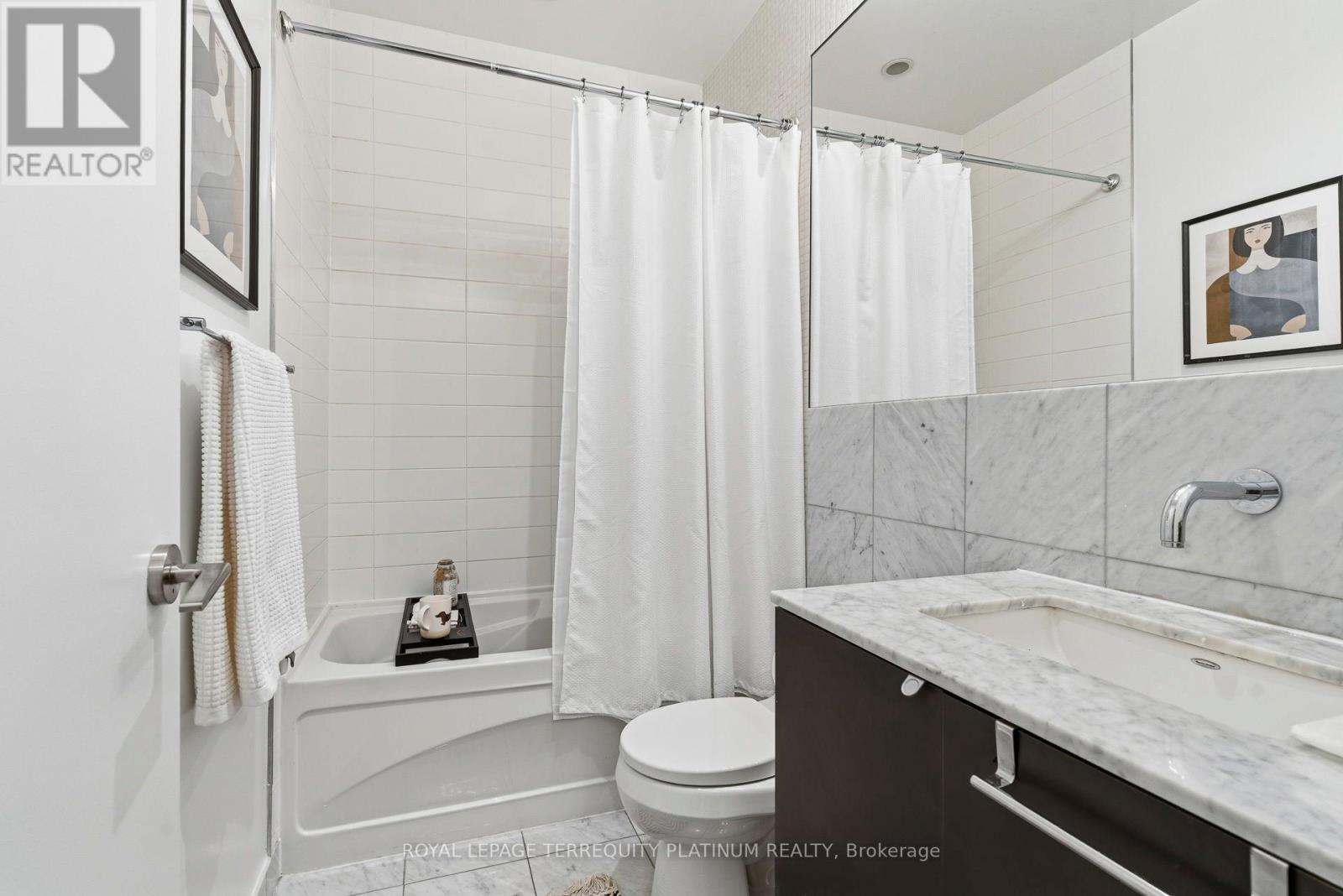 101 - 380 Macpherson Avenue, Toronto, Ontario  M4V 3E3 - Photo 34 - C12695408