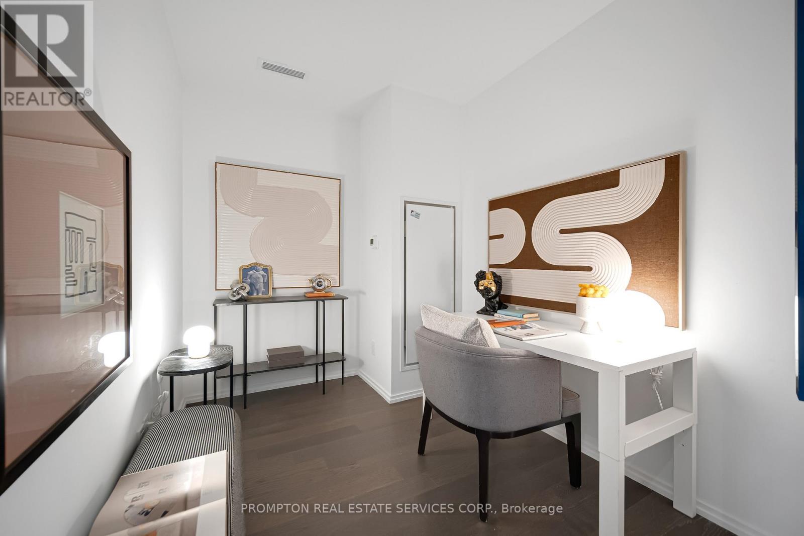 1732 - 8 Hillsdale Avenue E, Toronto, Ontario  M4S 0B2 - Photo 15 - C12695416