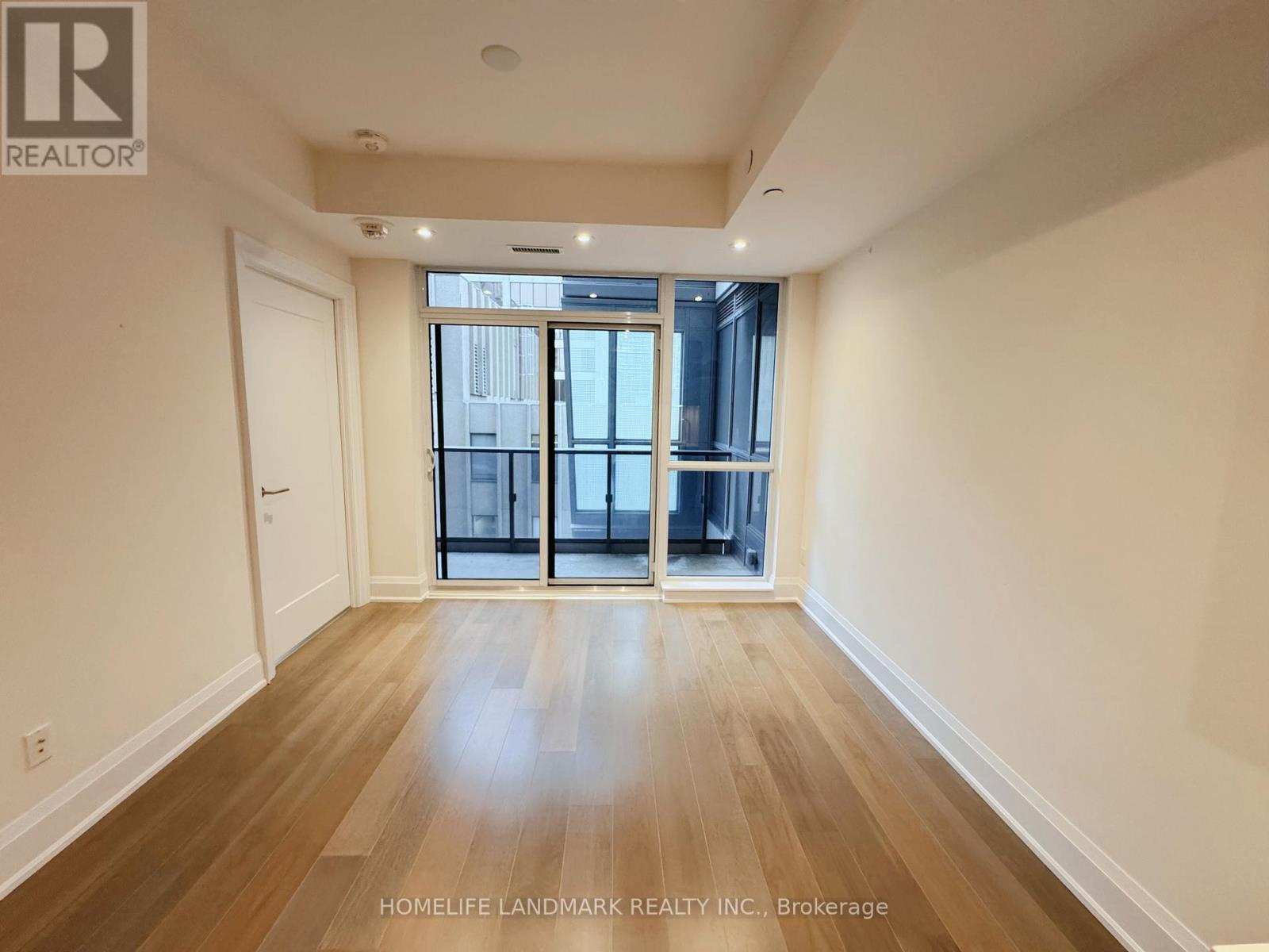 1010 - 88 Cumberland Street, Toronto, Ontario  M5R 0C8 - Photo 7 - C12695418