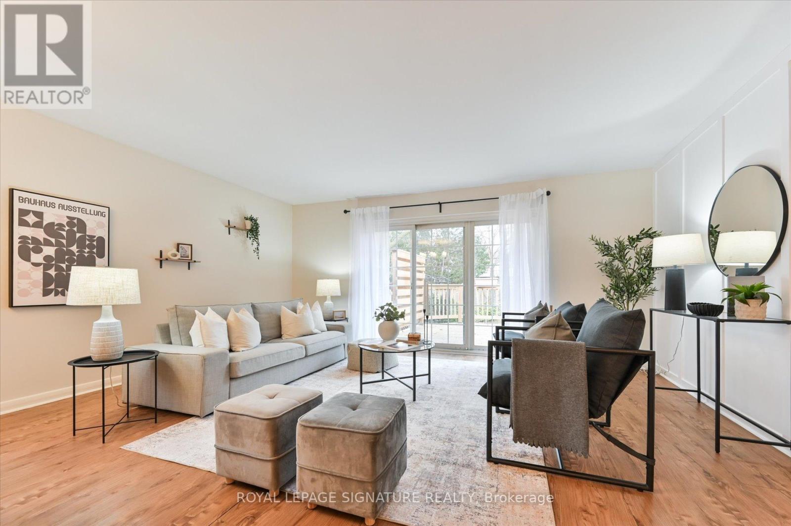 189 Sloane Avenue, Toronto, Ontario  M4A 2C5 - Photo 4 - C12695422