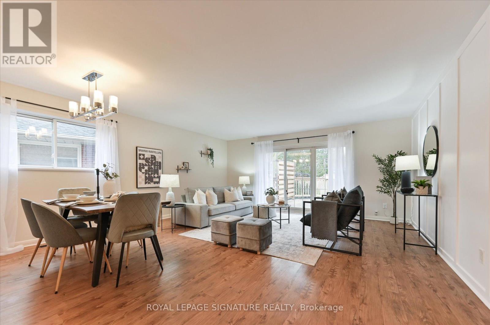 189 Sloane Avenue, Toronto, Ontario  M4A 2C5 - Photo 5 - C12695422