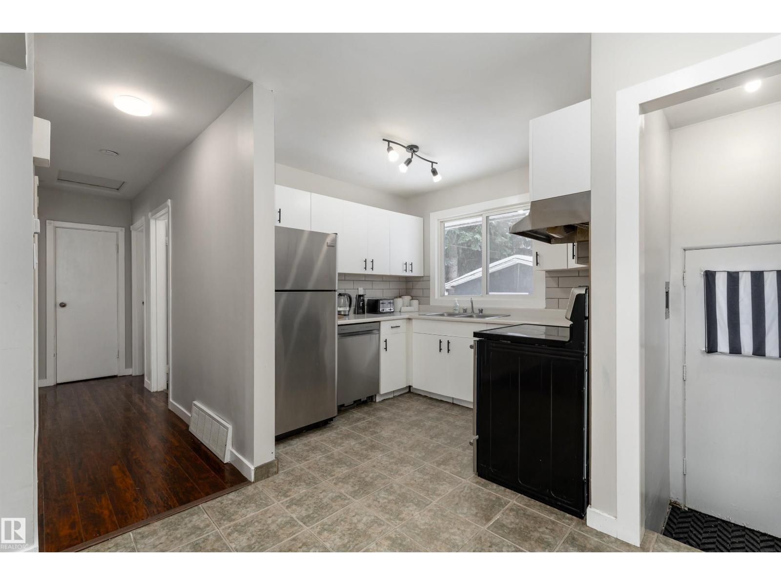 12316 140 St Nw, Edmonton, Alberta  T5L 2C8 - Photo 11 - E4469865