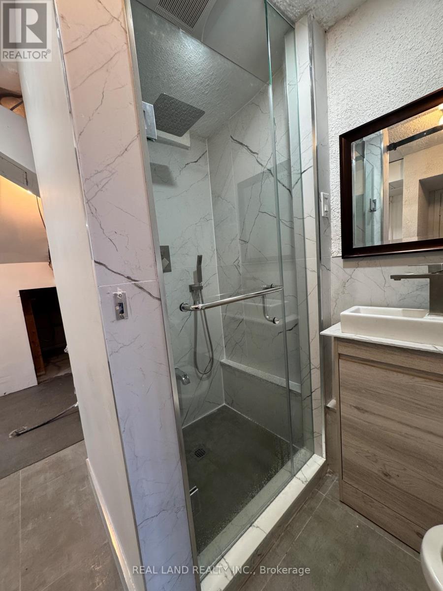 55 Snapdragon Drive, Toronto, Ontario  M2J 4X5 - Photo 28 - C12659304