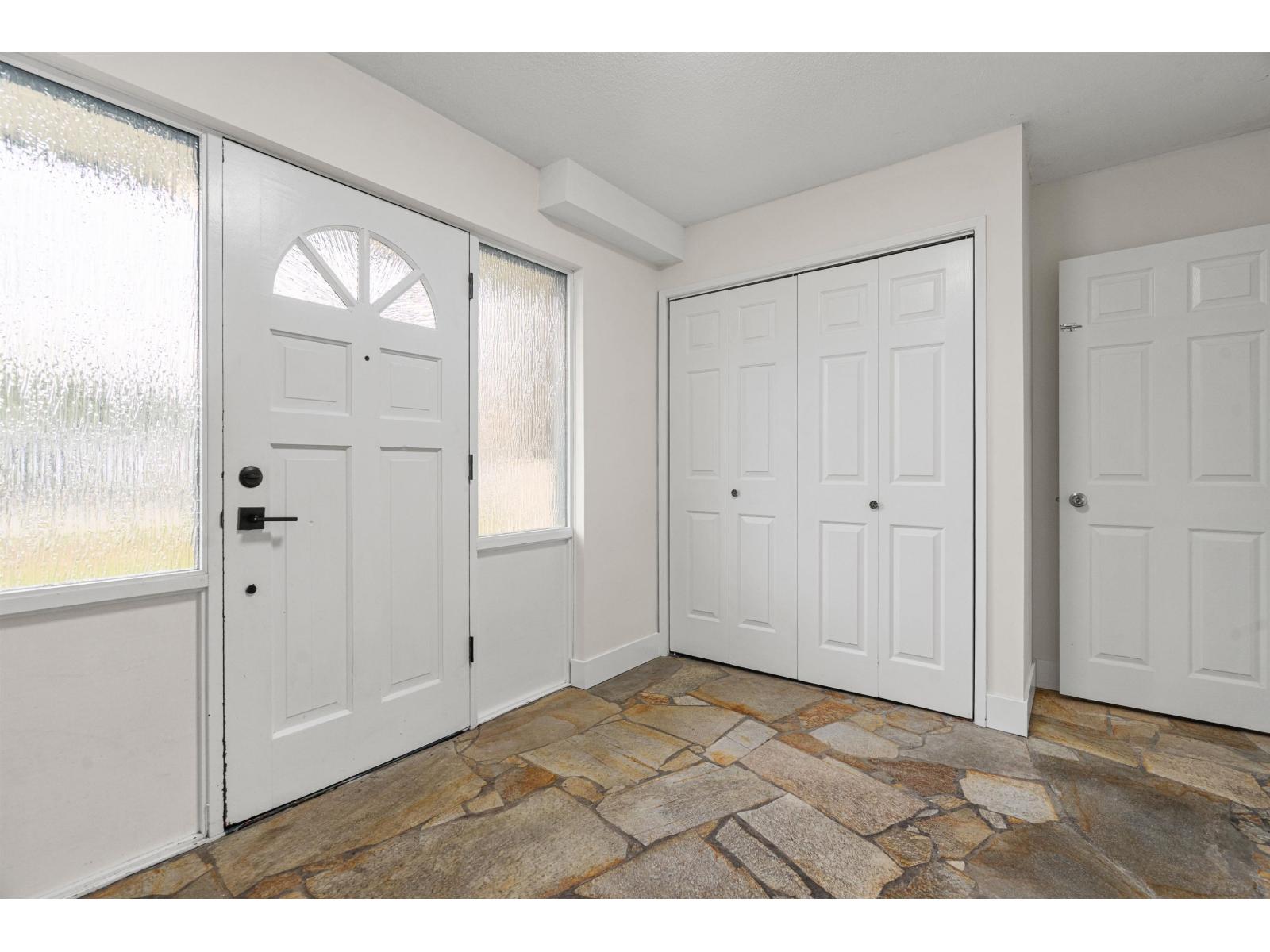 45187 Mountview Way, Sardis South, Chilliwack, British Columbia  V2R 1T3 - Photo 3 - R3078982