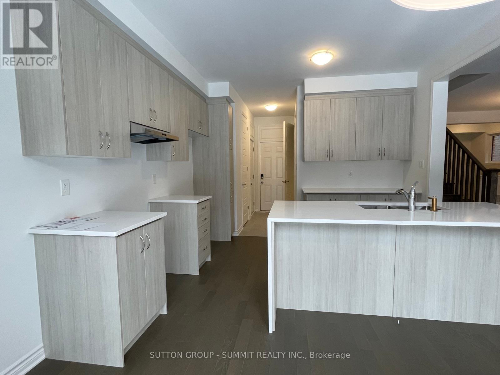 1444 Melville Bonus Crescent, Milton, Ontario  L9E 2H1 - Photo 15 - W12690554