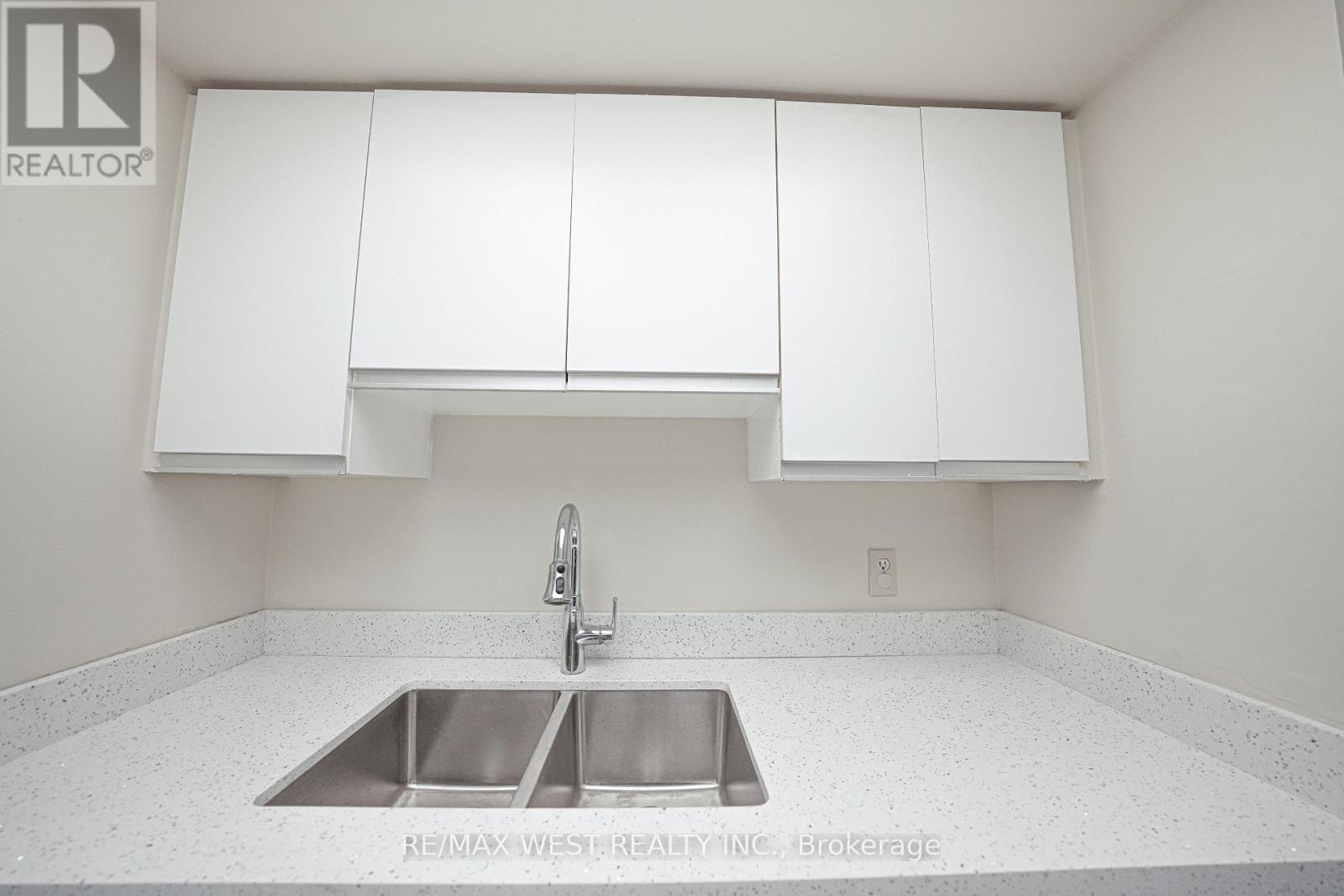 608 - 1470 Midland Avenue, Toronto, Ontario  M1P 3B9 - Photo 17 - E12695318