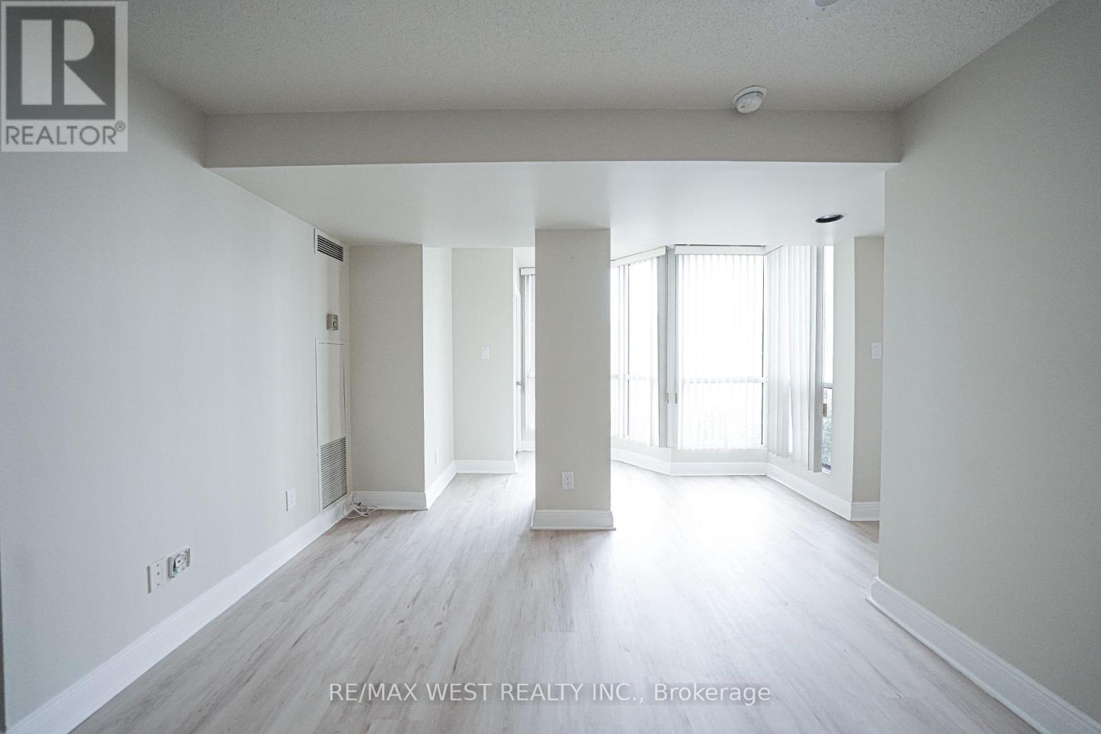 608 - 1470 Midland Avenue, Toronto, Ontario  M1P 3B9 - Photo 18 - E12695318