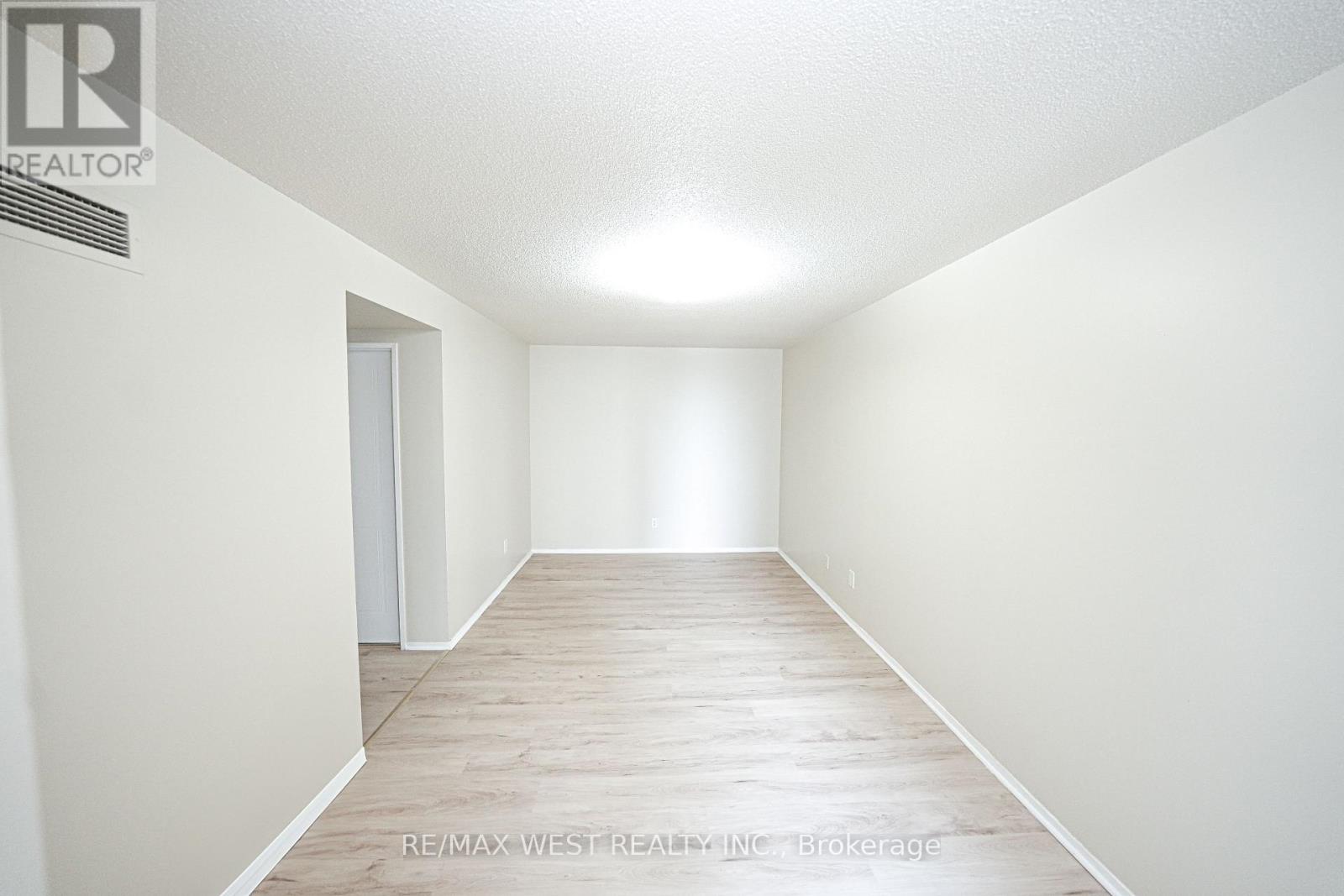 608 - 1470 Midland Avenue, Toronto, Ontario  M1P 3B9 - Photo 20 - E12695318