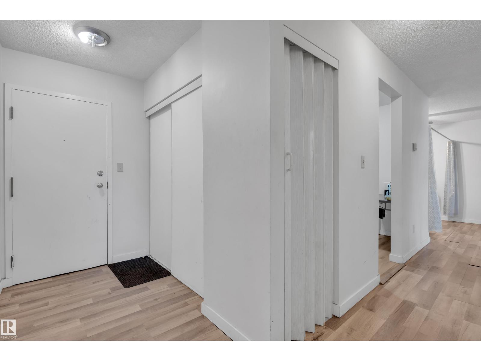 #302 1620 48 St Nw, Edmonton, Alberta  T6L 5P1 - Photo 4 - E4469970