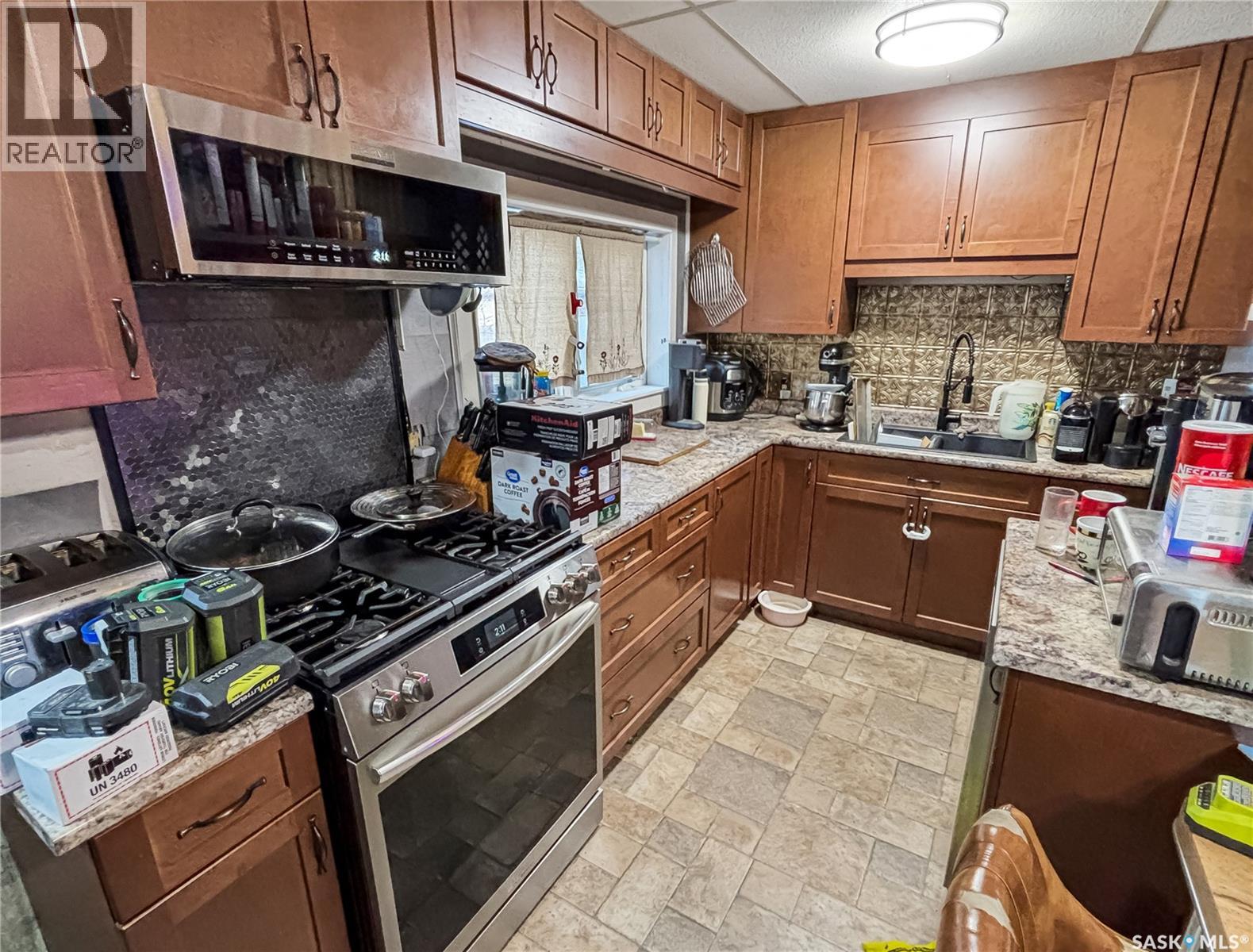 722 K Avenue S, Saskatoon, Saskatchewan  S7M 2E6 - Photo 3 - SK026769