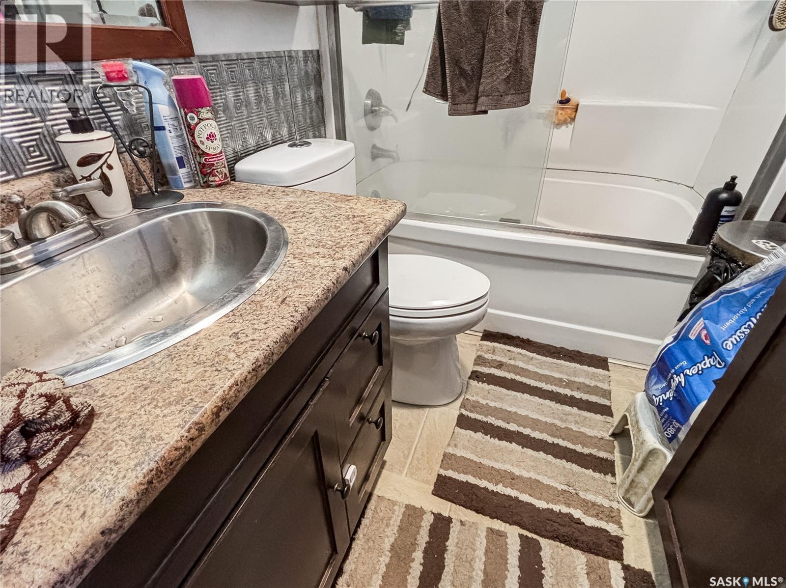 722 K Avenue S, Saskatoon, Saskatchewan  S7M 2E6 - Photo 7 - SK026769