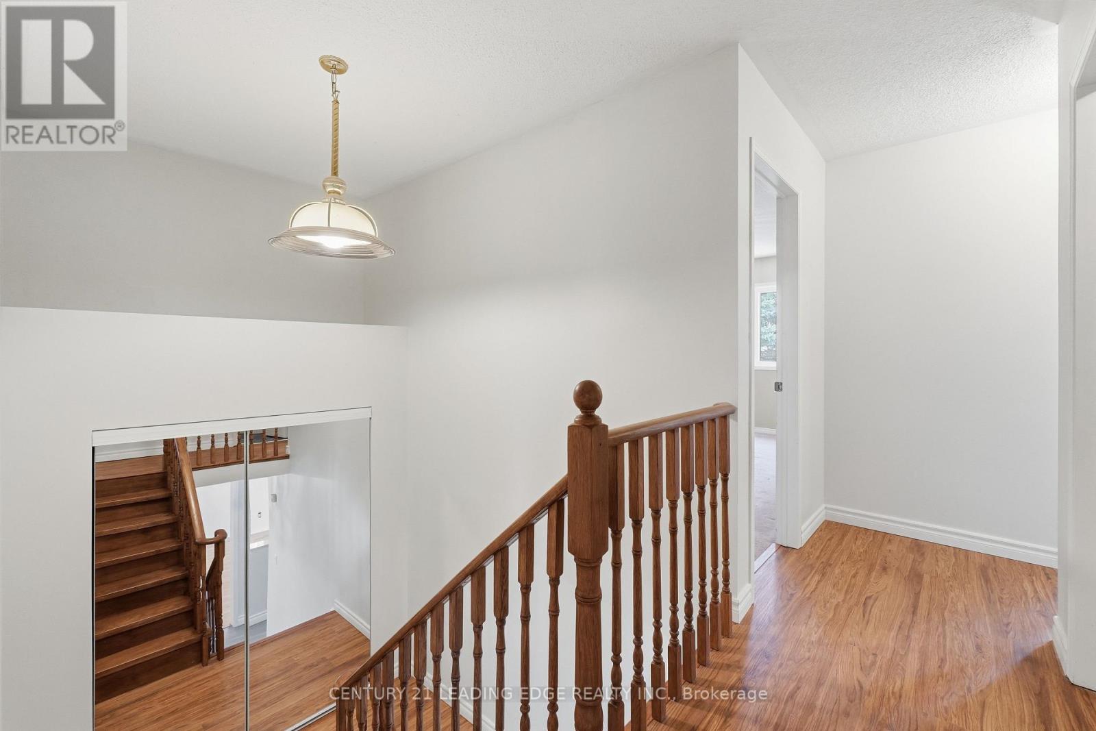 60 Snedden Avenue, Aurora, Ontario  L4G 7K6 - Photo 26 - N12695370