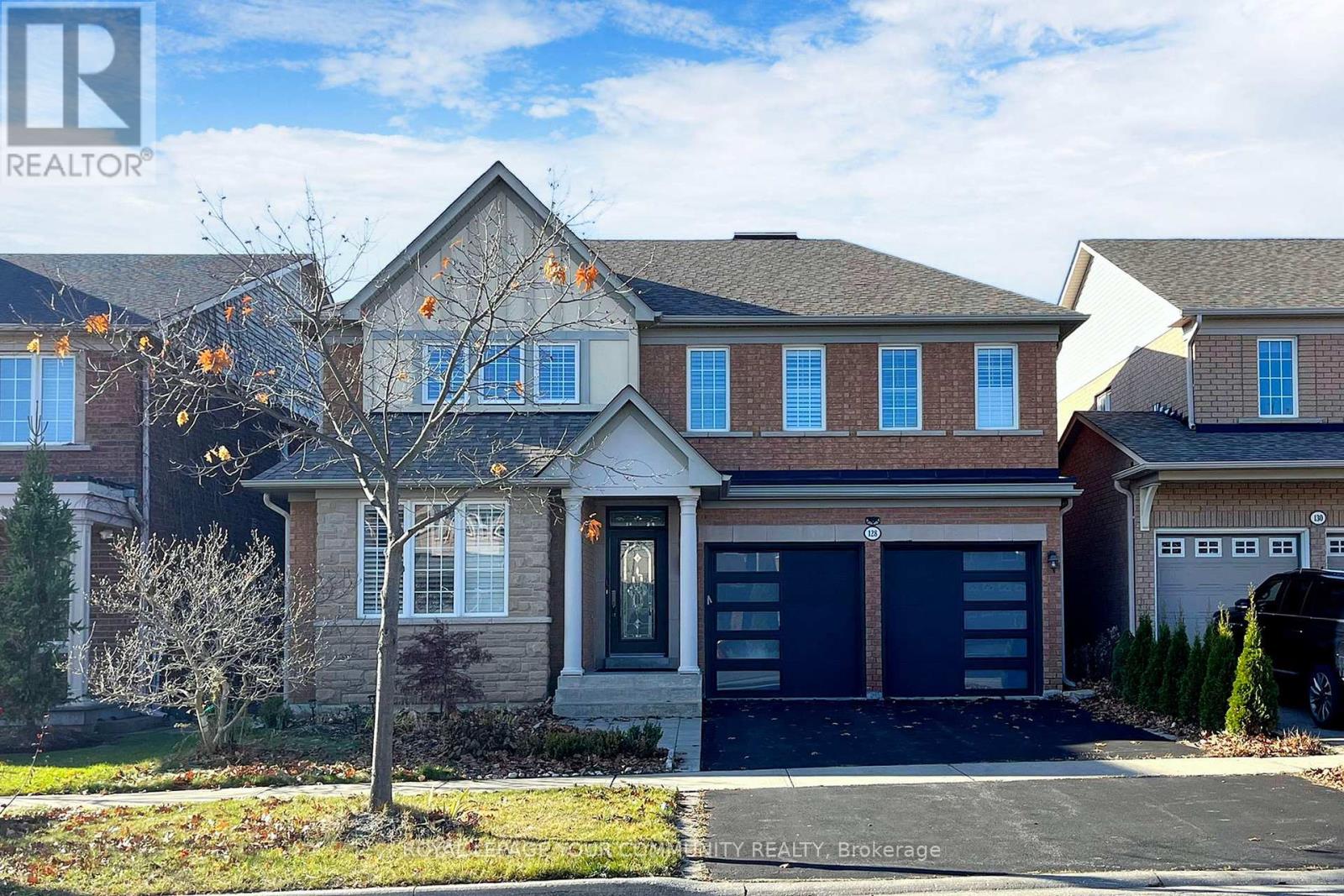 128 Selwyn Road, Richmond Hill, Ontario  L4E 5E3 - Photo 1 - N12695434