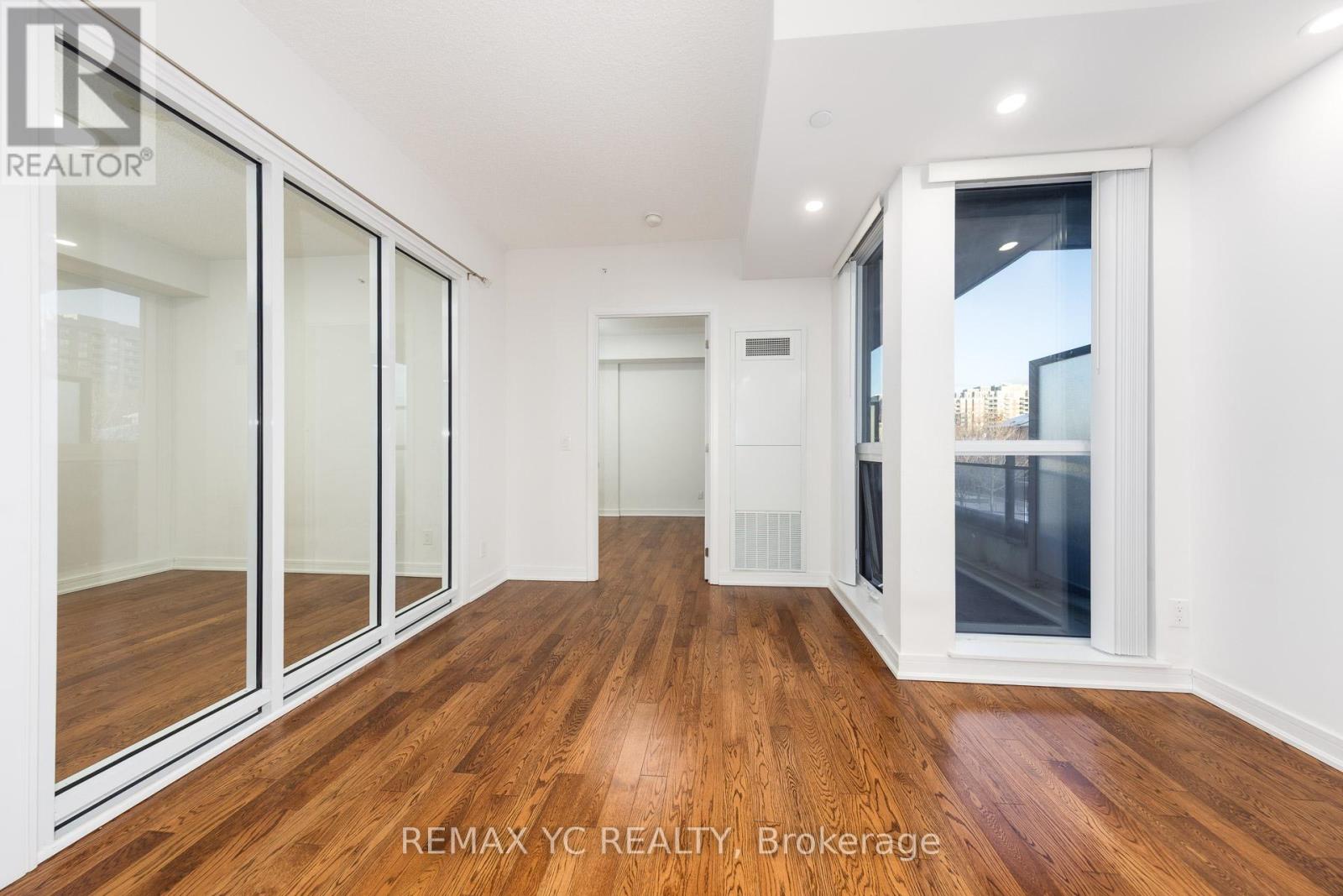 201 - 9191 Yonge Street, Richmond Hill, Ontario  L4C 1E2 - Photo 11 - N12695436