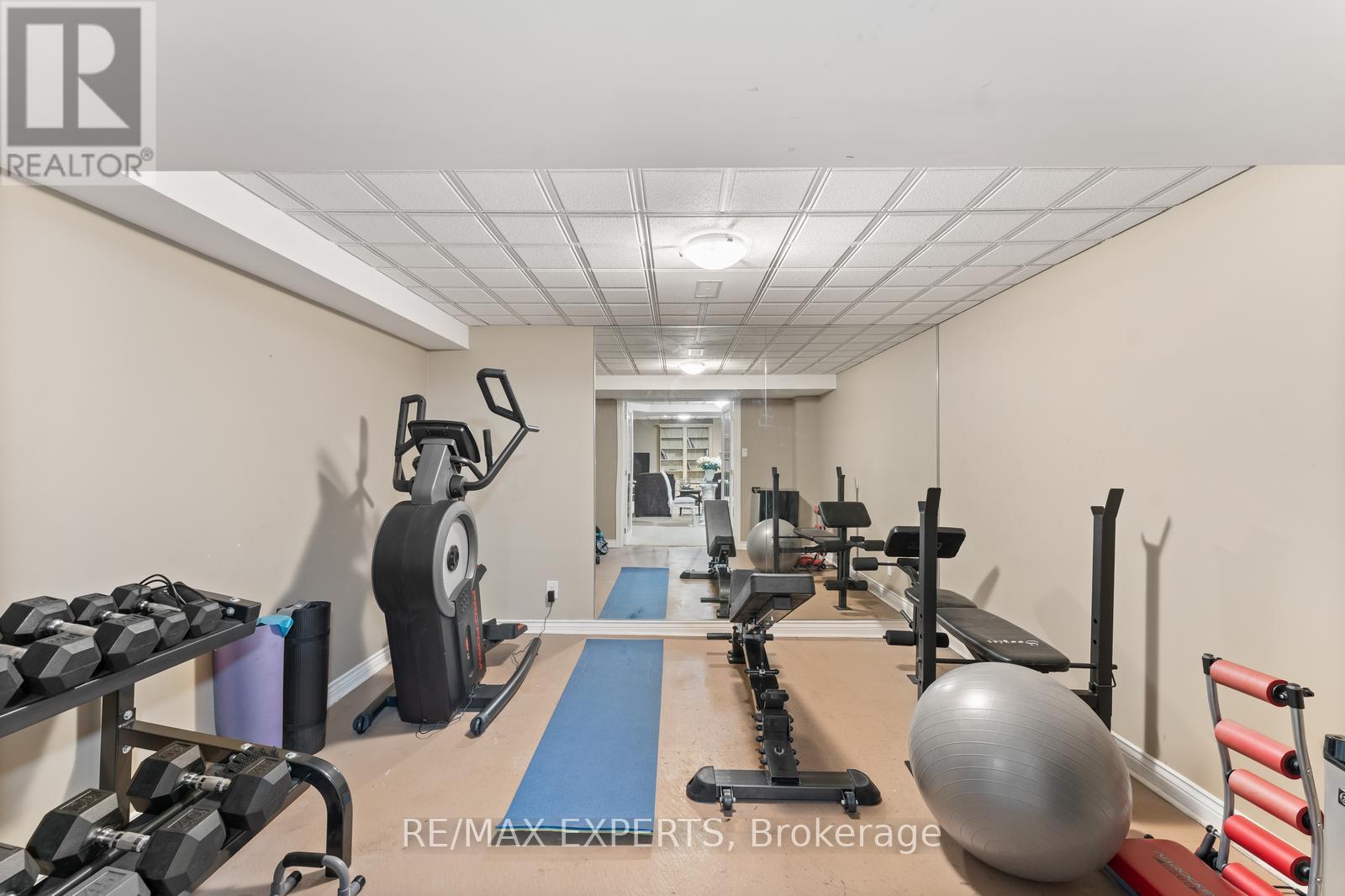 286 Kirby Crescent, Newmarket, Ontario  L3X 1H4 - Photo 39 - N12695448