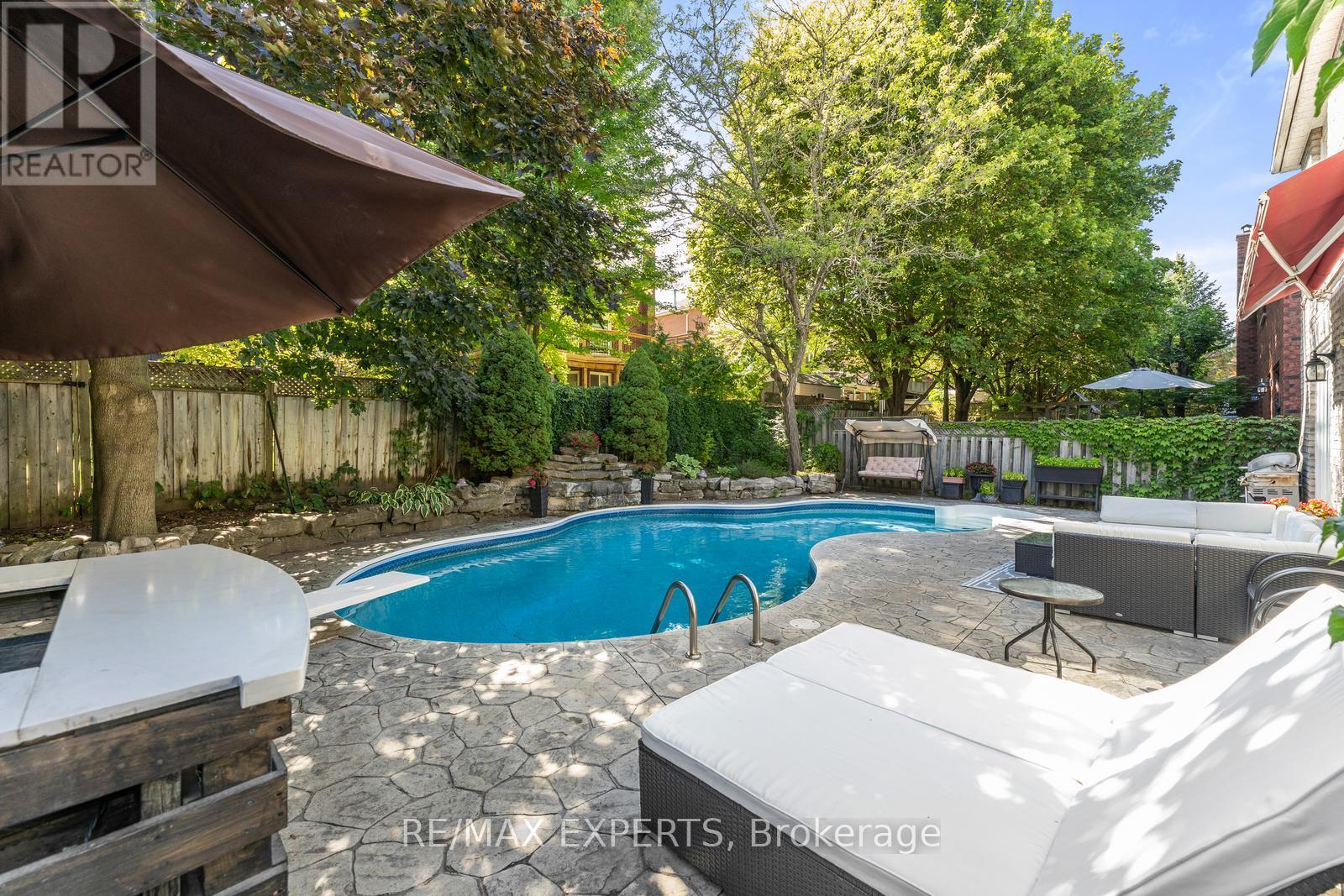 286 Kirby Crescent, Newmarket, Ontario  L3X 1H4 - Photo 46 - N12695448