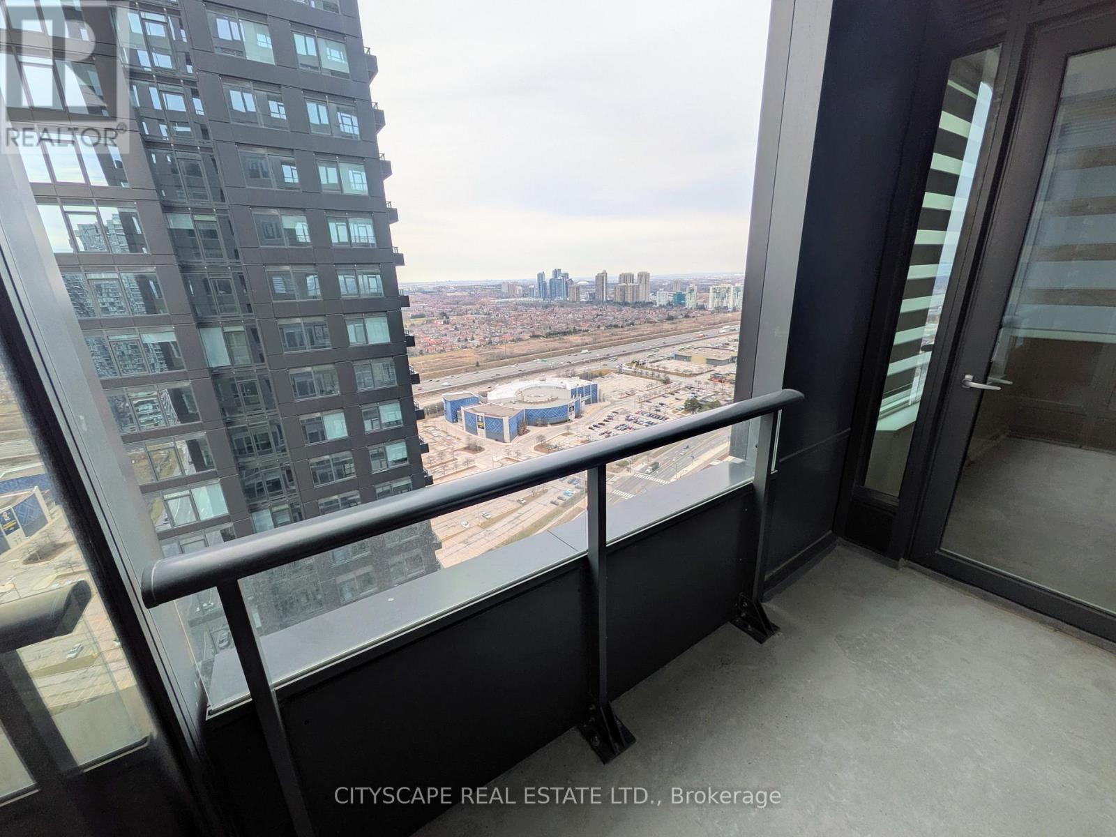 3211 - 395 Square One Drive, Mississauga, Ontario  L5B 0P6 - Photo 13 - W12695312