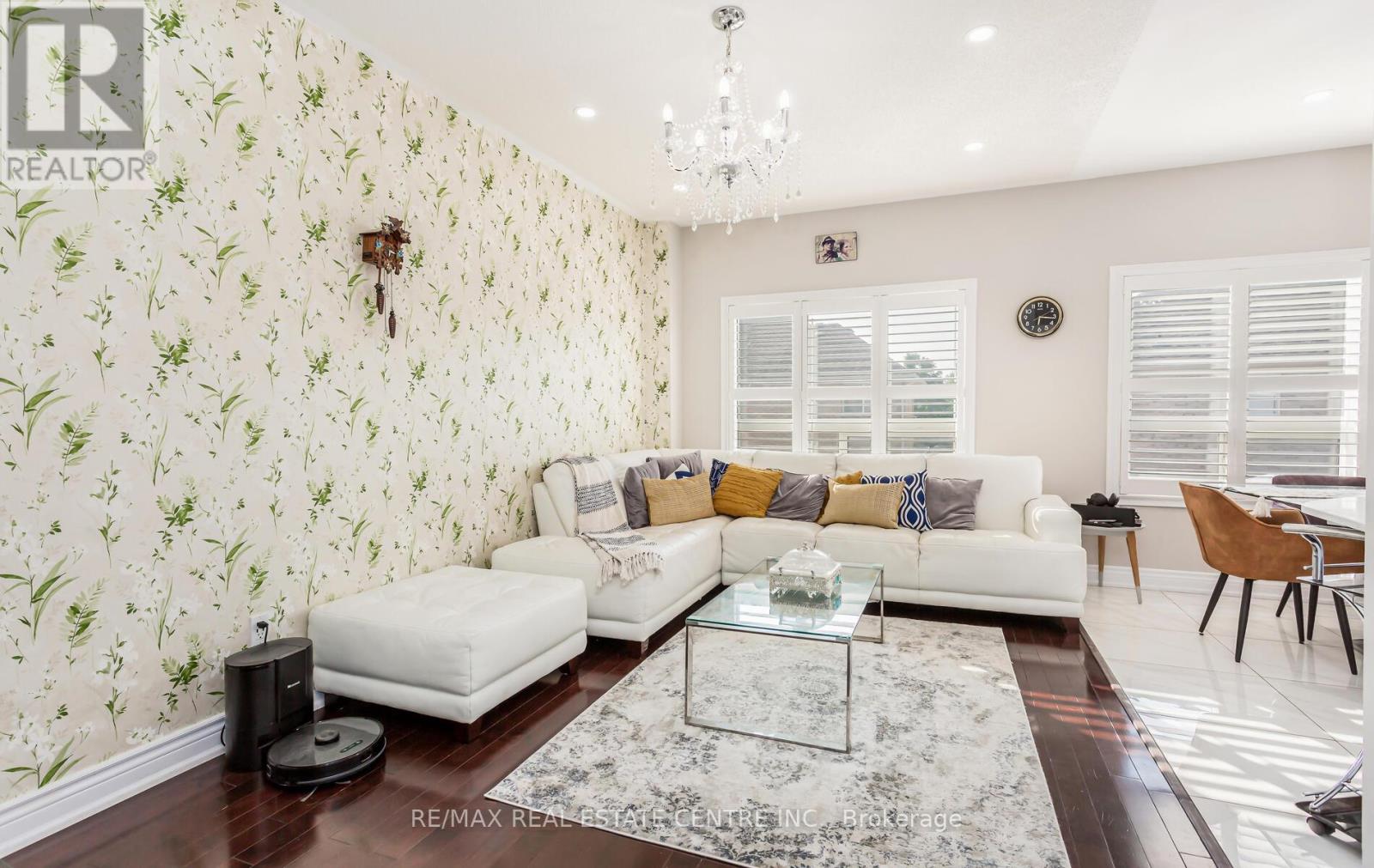 3949 Tacc Drive, Mississauga, Ontario  L5M 6L2 - Photo 9 - W12695320