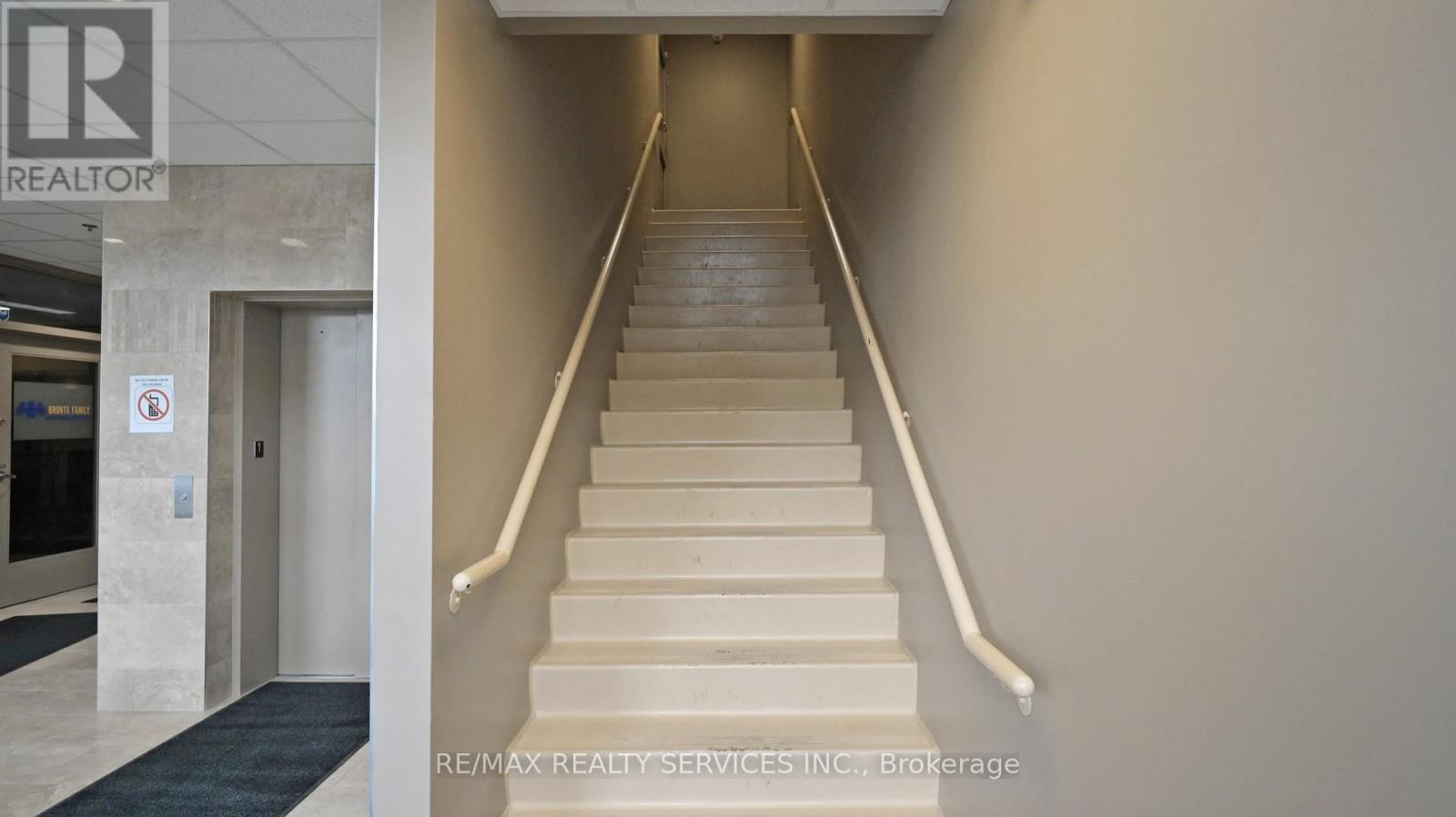 212 - 420 Bronte Street S, Milton, Ontario  L9T 0H9 - Photo 6 - W12695426