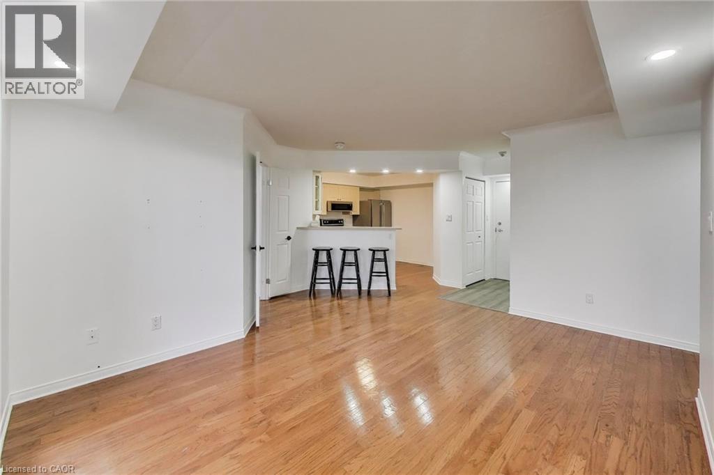 3499 Upper Middle Road Unit# 111, Burlington, Ontario  L7M 4M7 - Photo 13 - 40798103