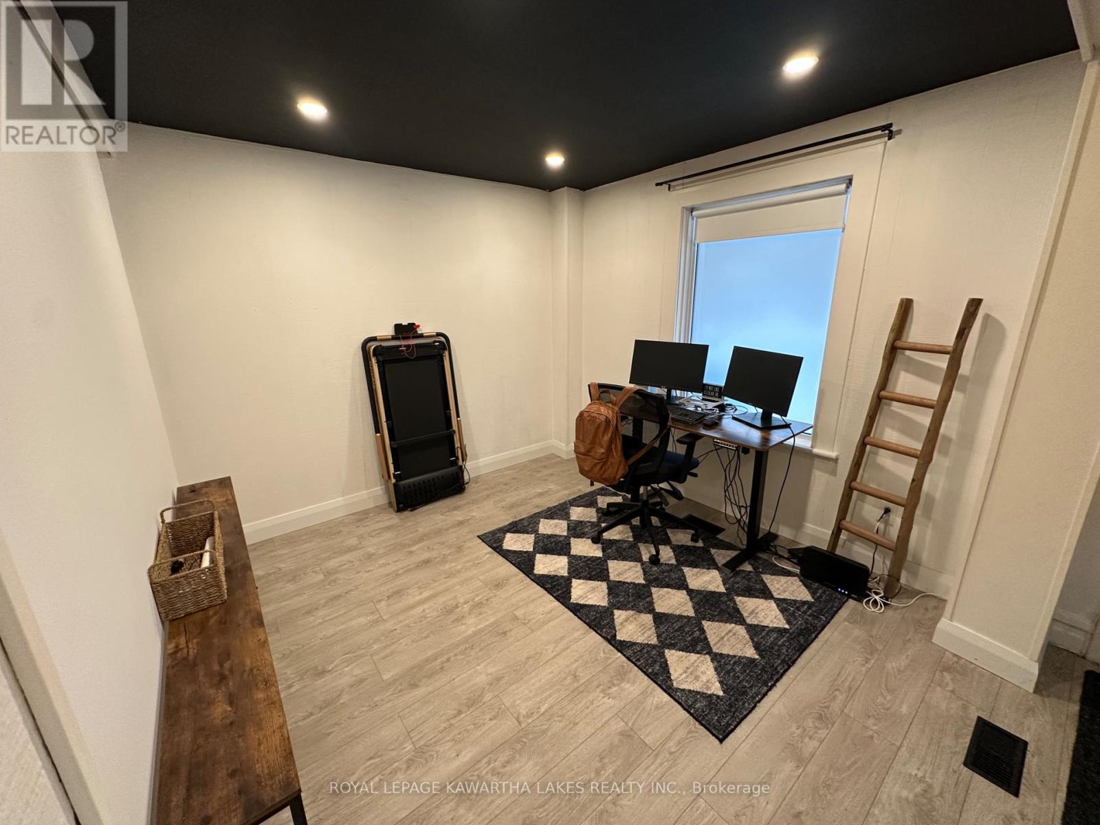 514 Park Street N, Peterborough, Ontario  K9H 4R4 - Photo 6 - X12695456