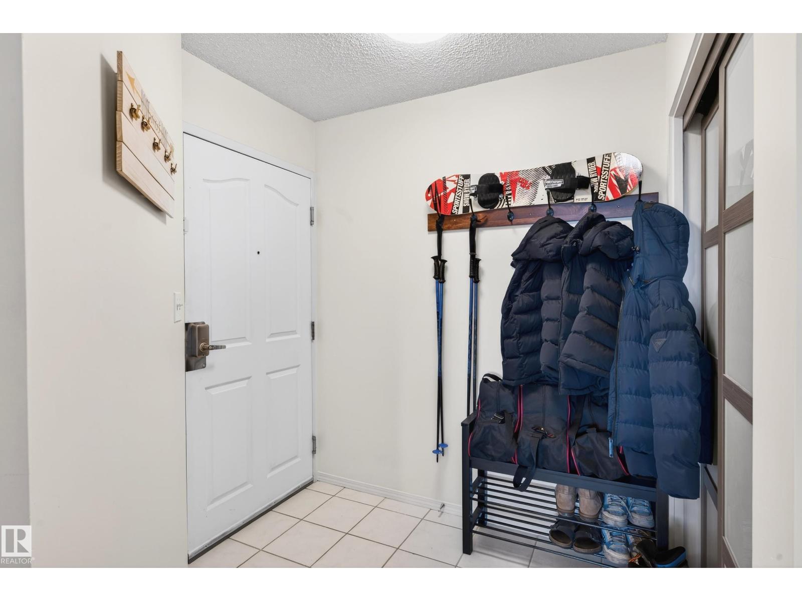 #704 9707 105 St Nw, Edmonton, Alberta  T5K 2Y4 - Photo 5 - E4469915